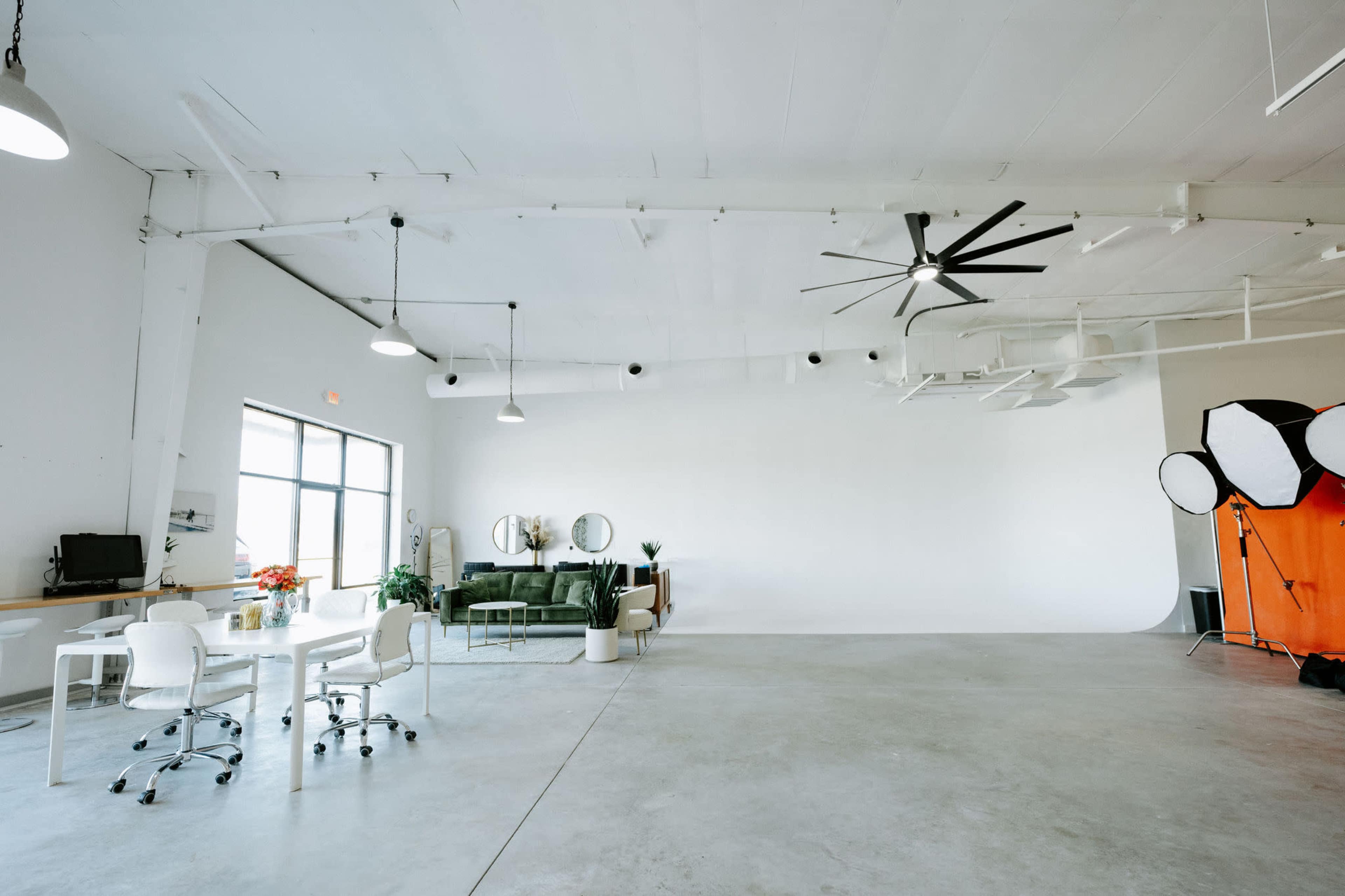 Industrial White 40 Foot Wide Photo Studio with Cyclorama Wall Image in , Richlands, NC