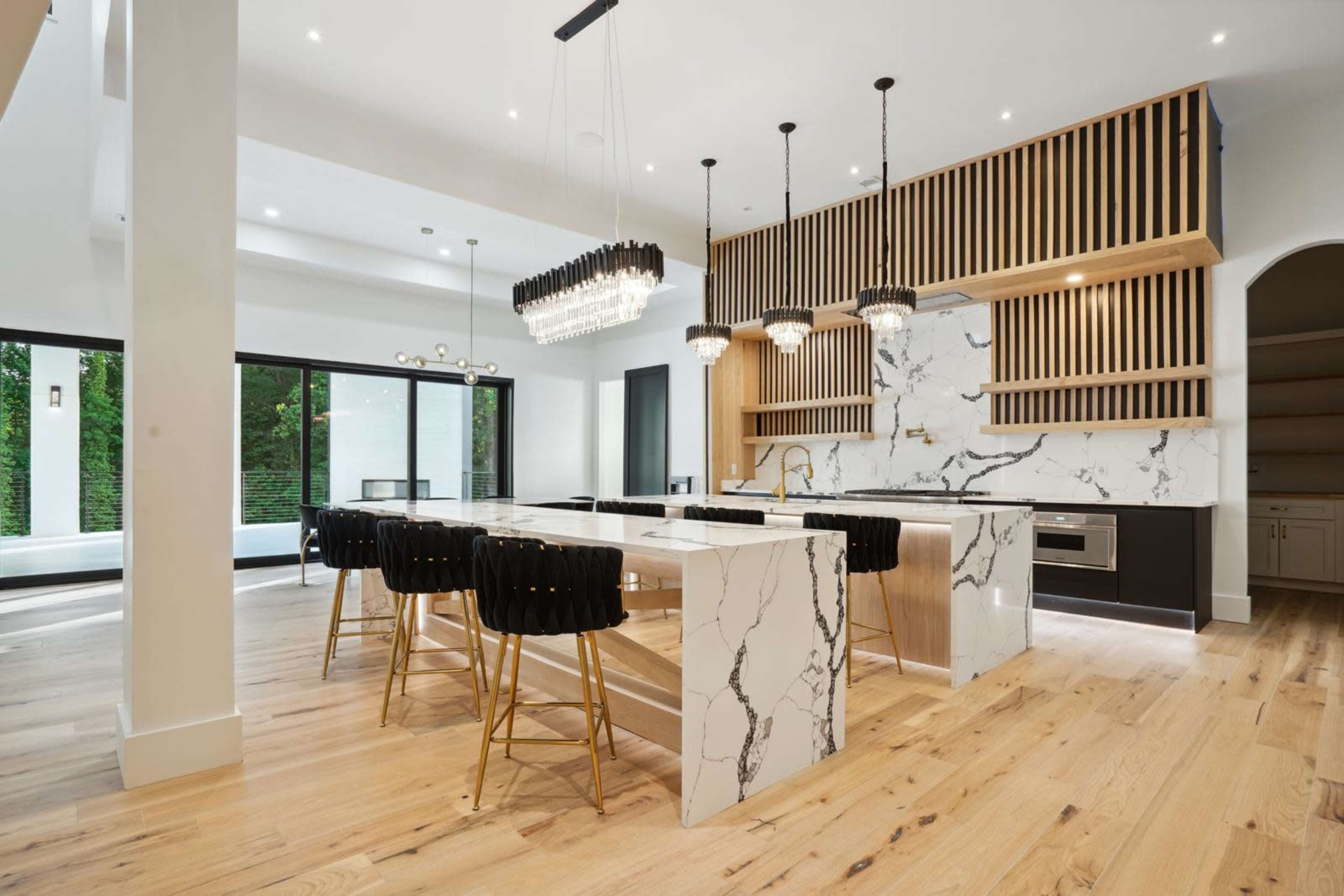 🎥 Production-Ready Modern Mansion Image in South Fulton, Atlanta, GA
