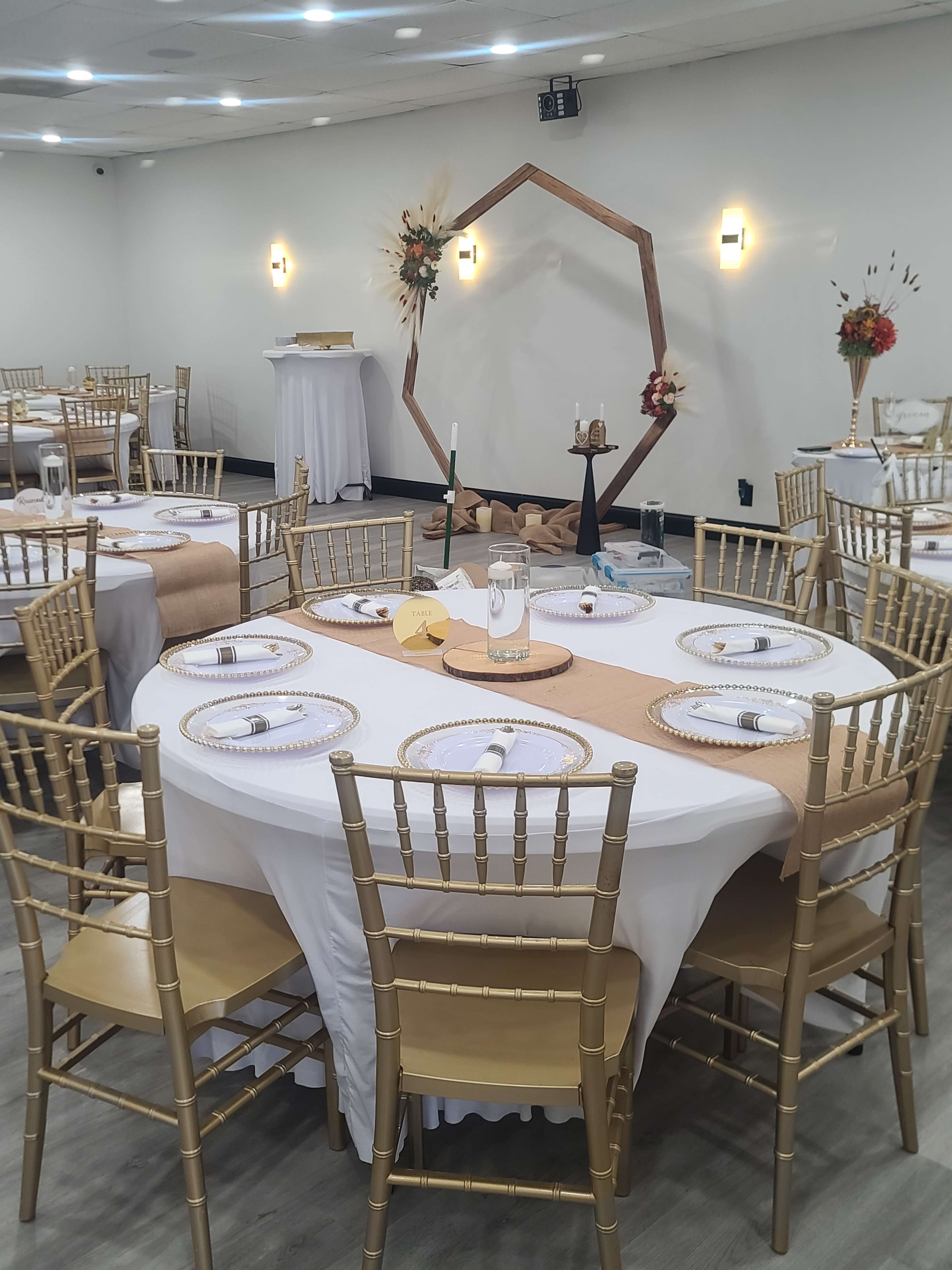 Home away from home. newly renovated comfortable space in Cordova Image in Cordova, Cordova, TN