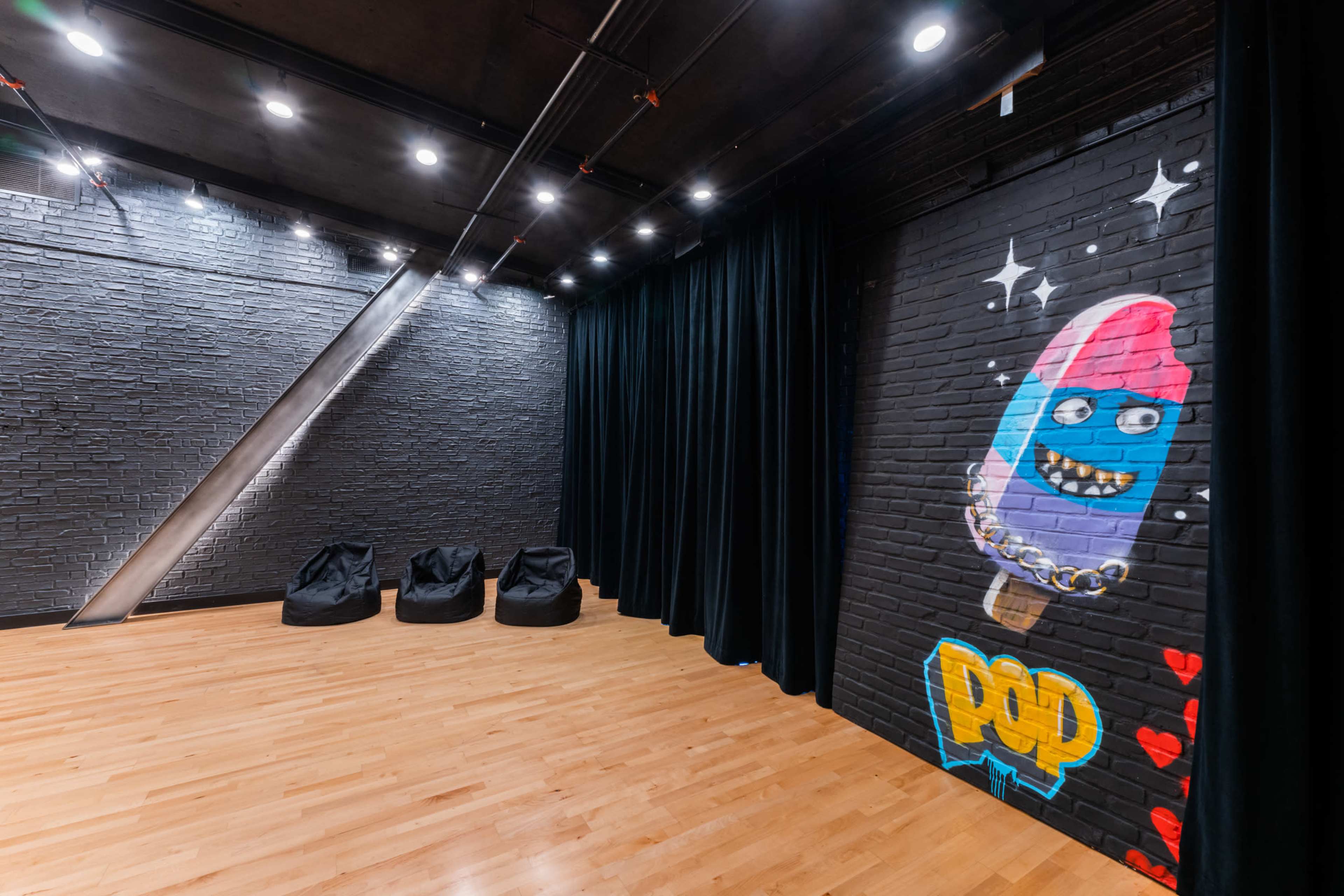 Theatre-Style Dance Rehearsal Studio Image in North Hollywood, North Hollywood, CA