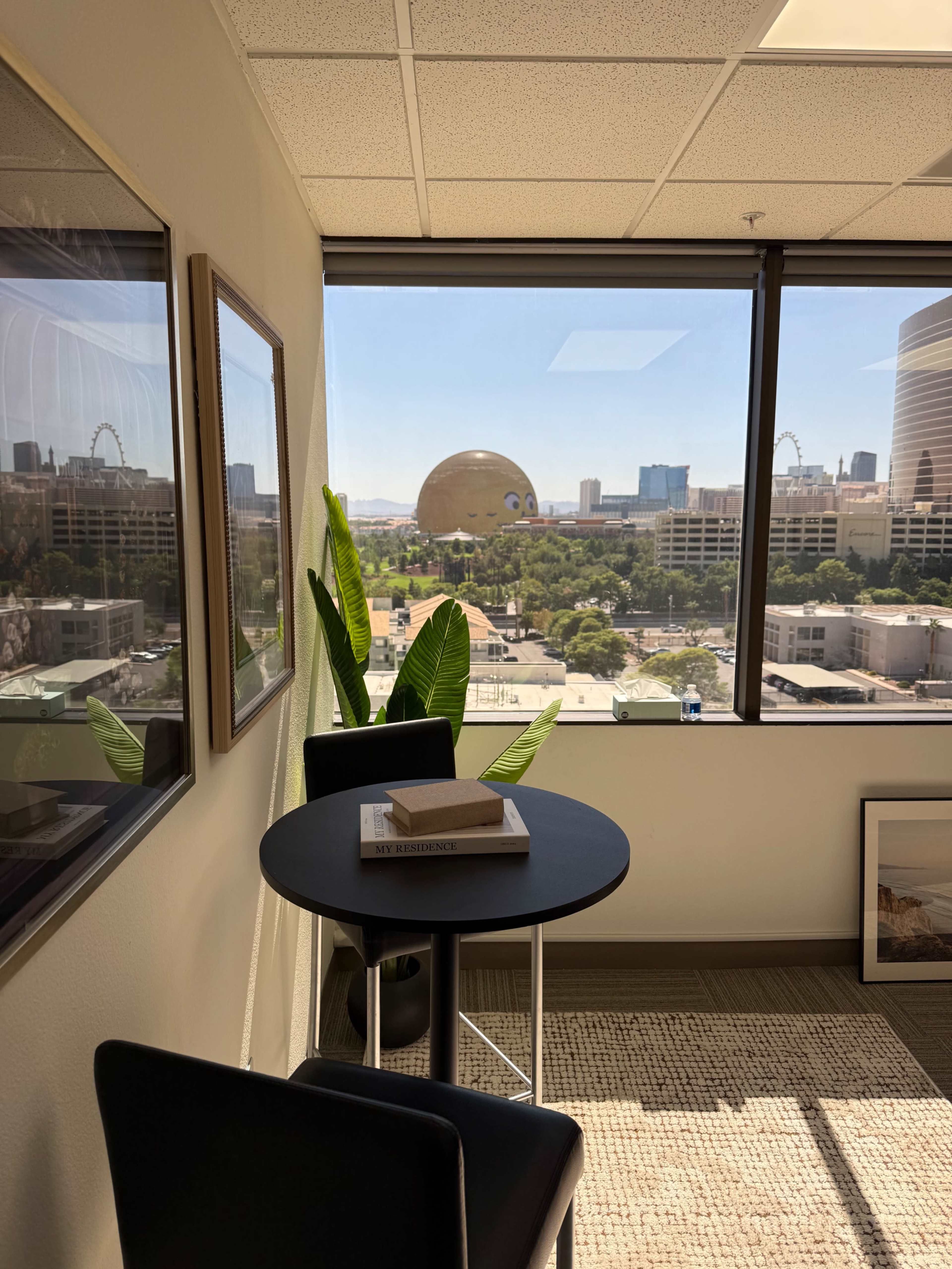 9th Floor Modern Vegas Strip Studio with Epic Sphere View! Image in Winchester, Las Vegas, NV