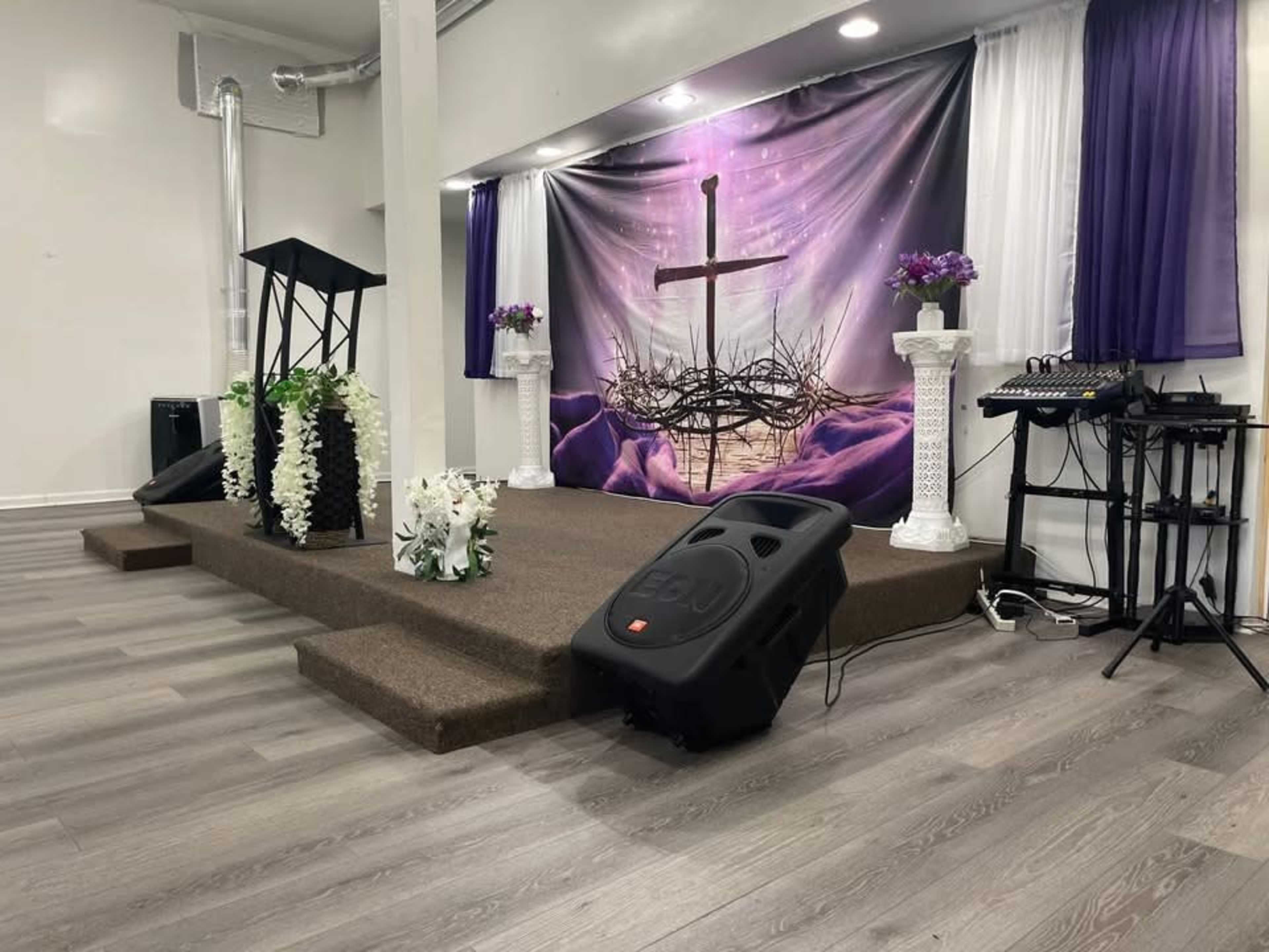 Bright and Spacious Professional Event Space in the Heart of Elizabeth Image in , Elizabeth, NJ