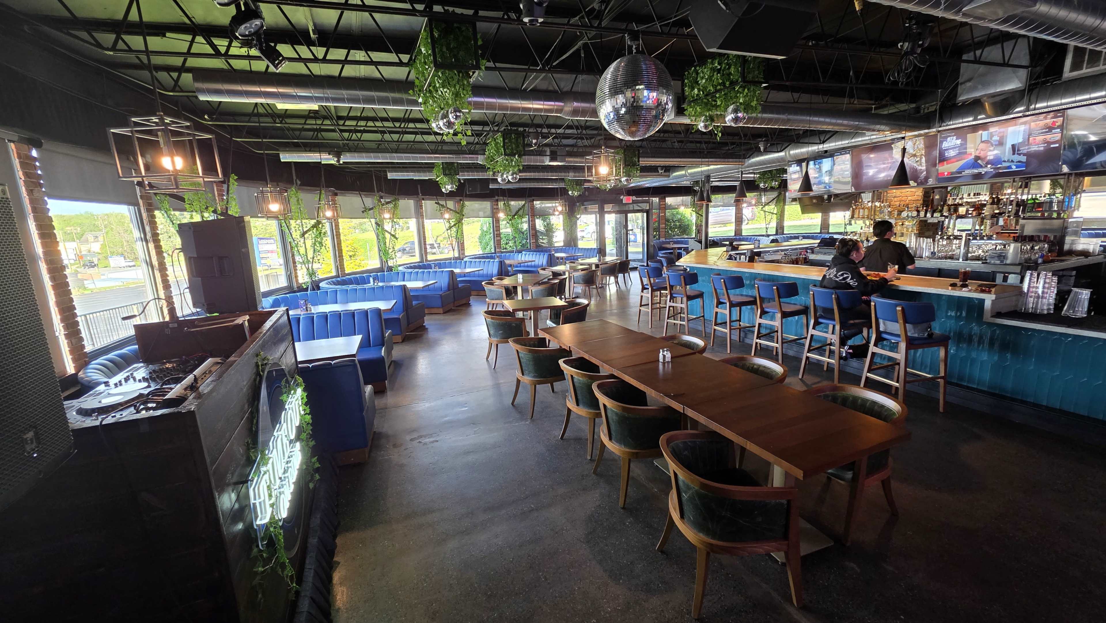 Modern Bar/Nightclub in the Suburbs Image in Huntingdon Valley, Huntingdon Valley, PA