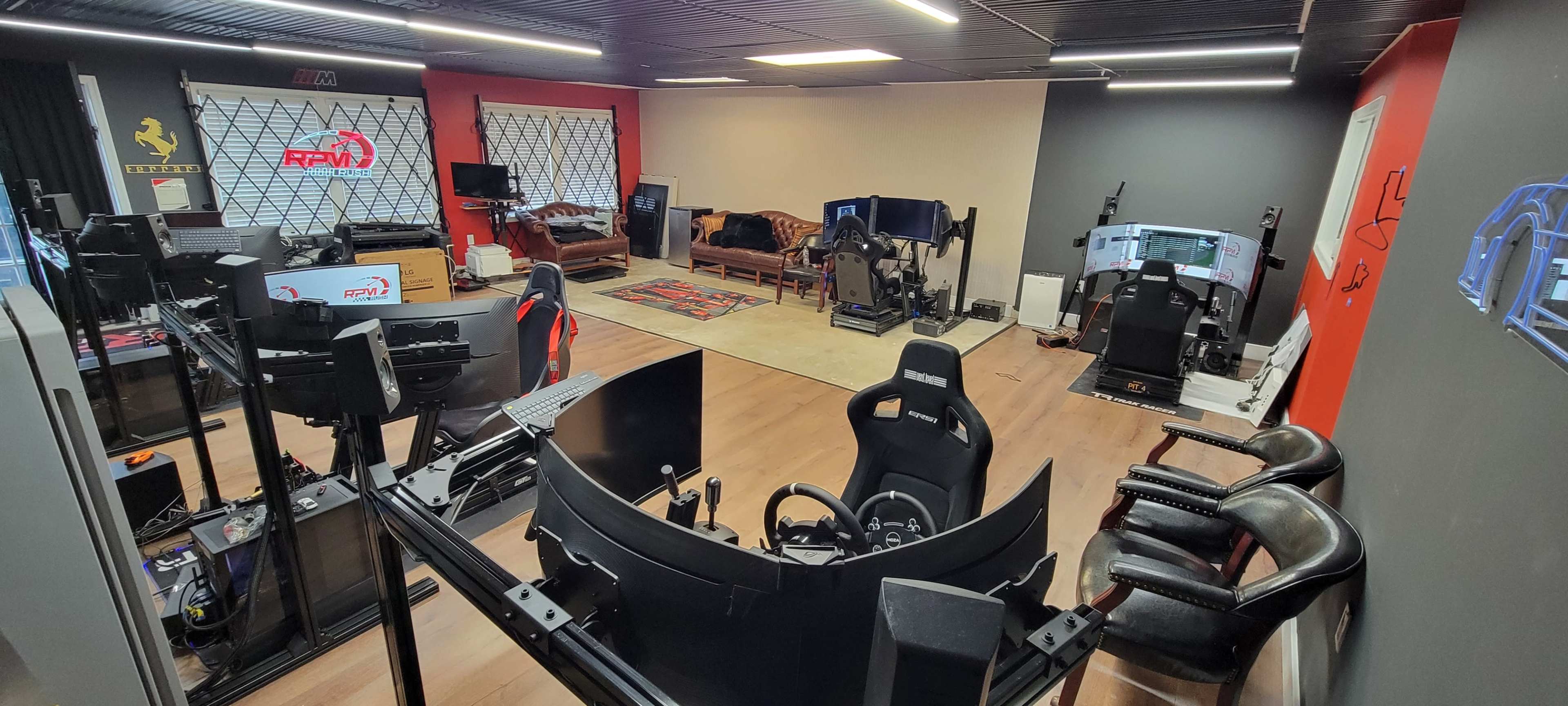 Simulation racing lounge and E sports studio Image in Bull Run, Manassas, VA