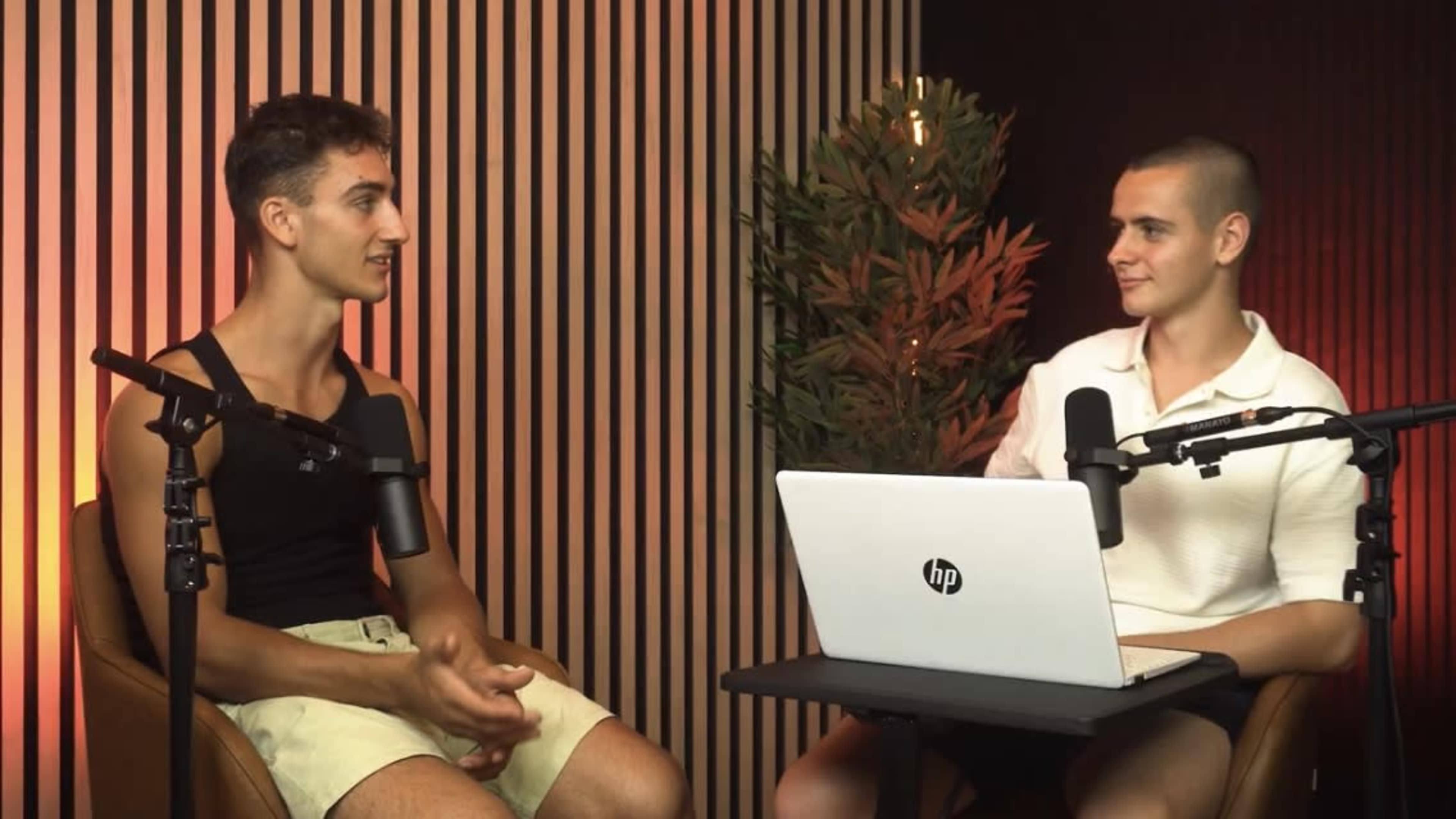 Estudio ideal para Podcasts a 10 minutos de Barcelona Image in , Cornellà de Llobregat, B