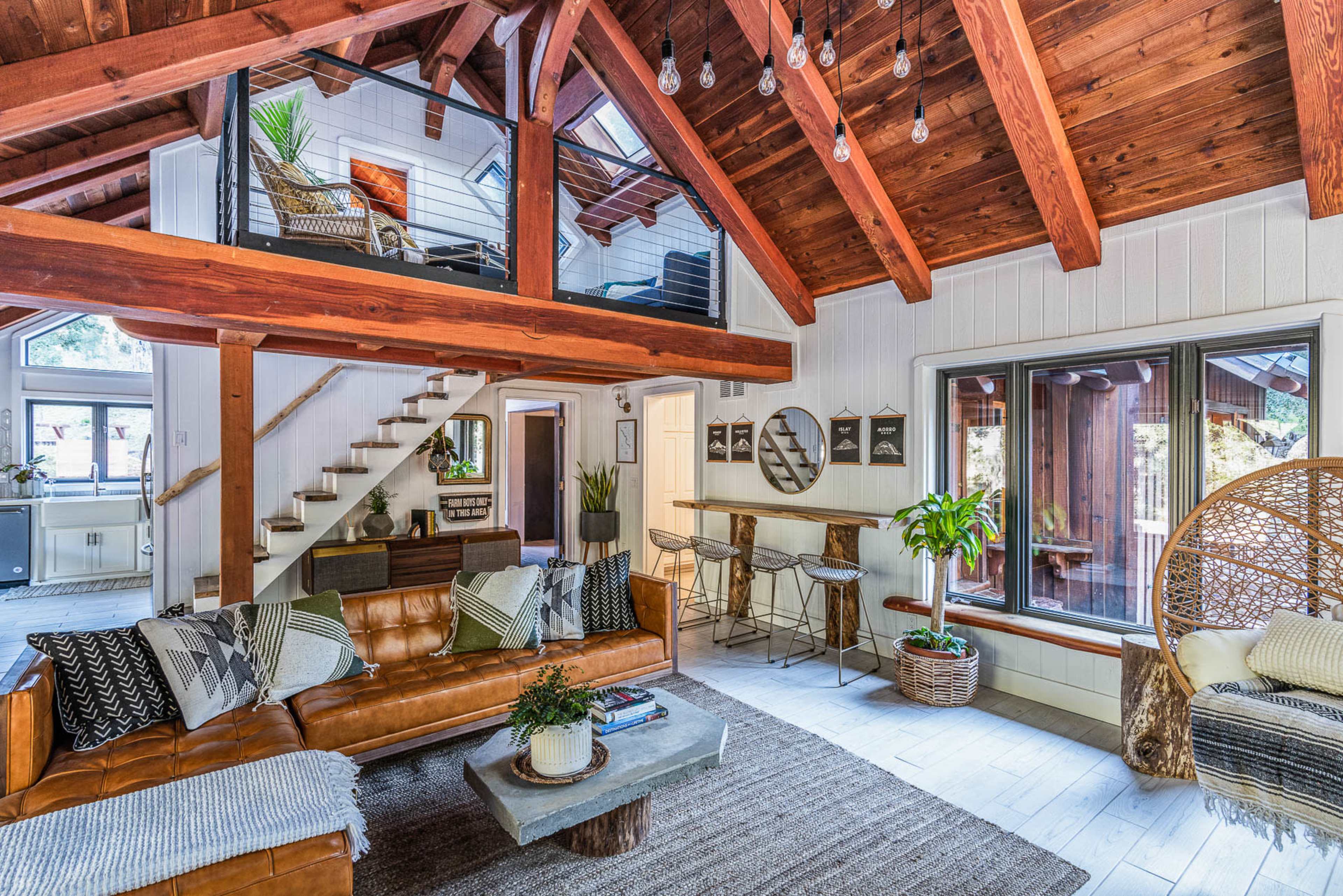 A Modern California Cabin on 160 acres of Private Hilltops and Views Image in , Santa Margarita, CA