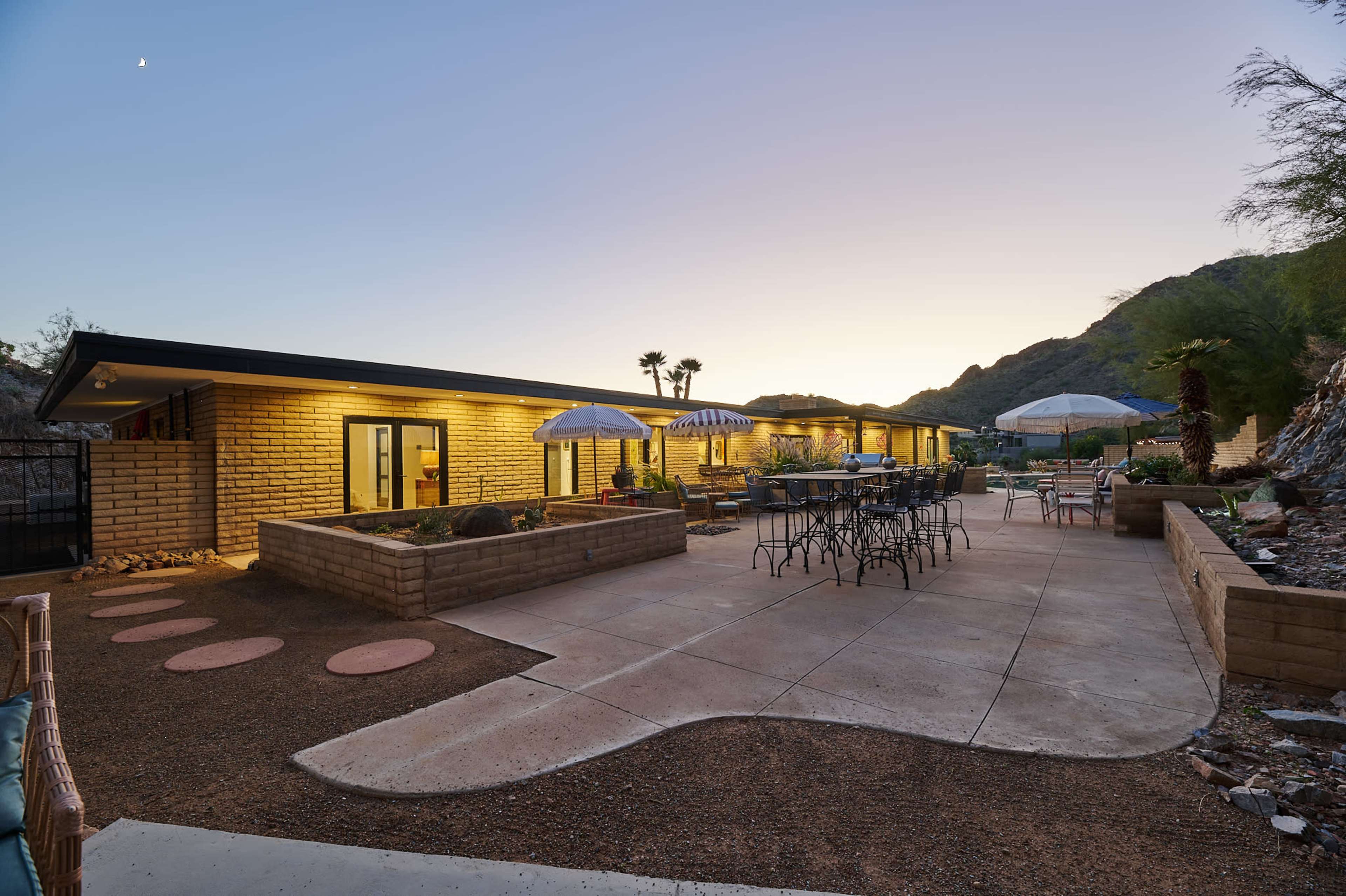 Desert Hilltop estate with City+Desert views Image in Lincoln Heights, Paradise Valley, AZ