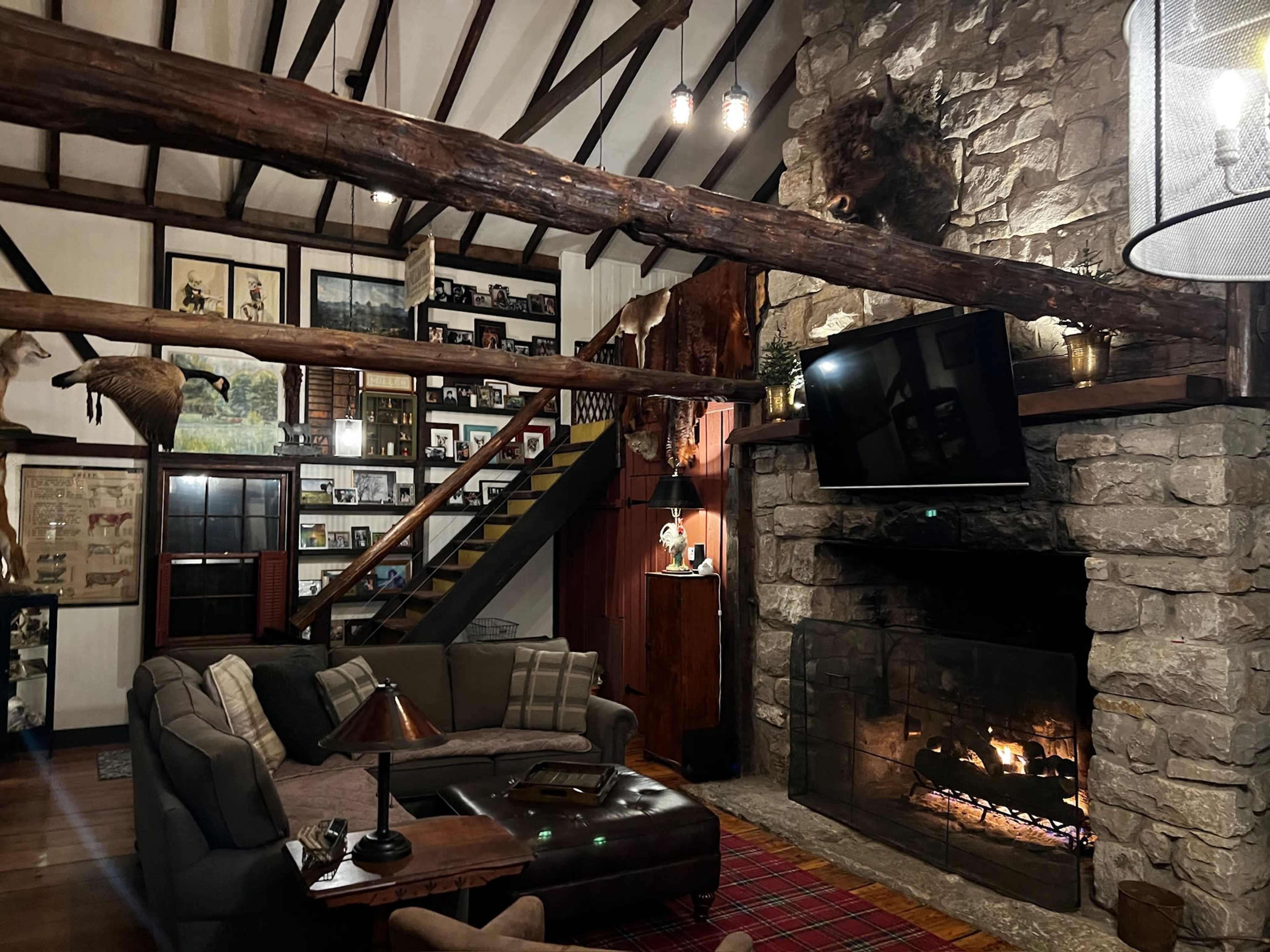 Possum Kingdom - A Unique Cinematic Hideaway On 6 Wooded Acres Near Nashville Image in , Nashville, TN