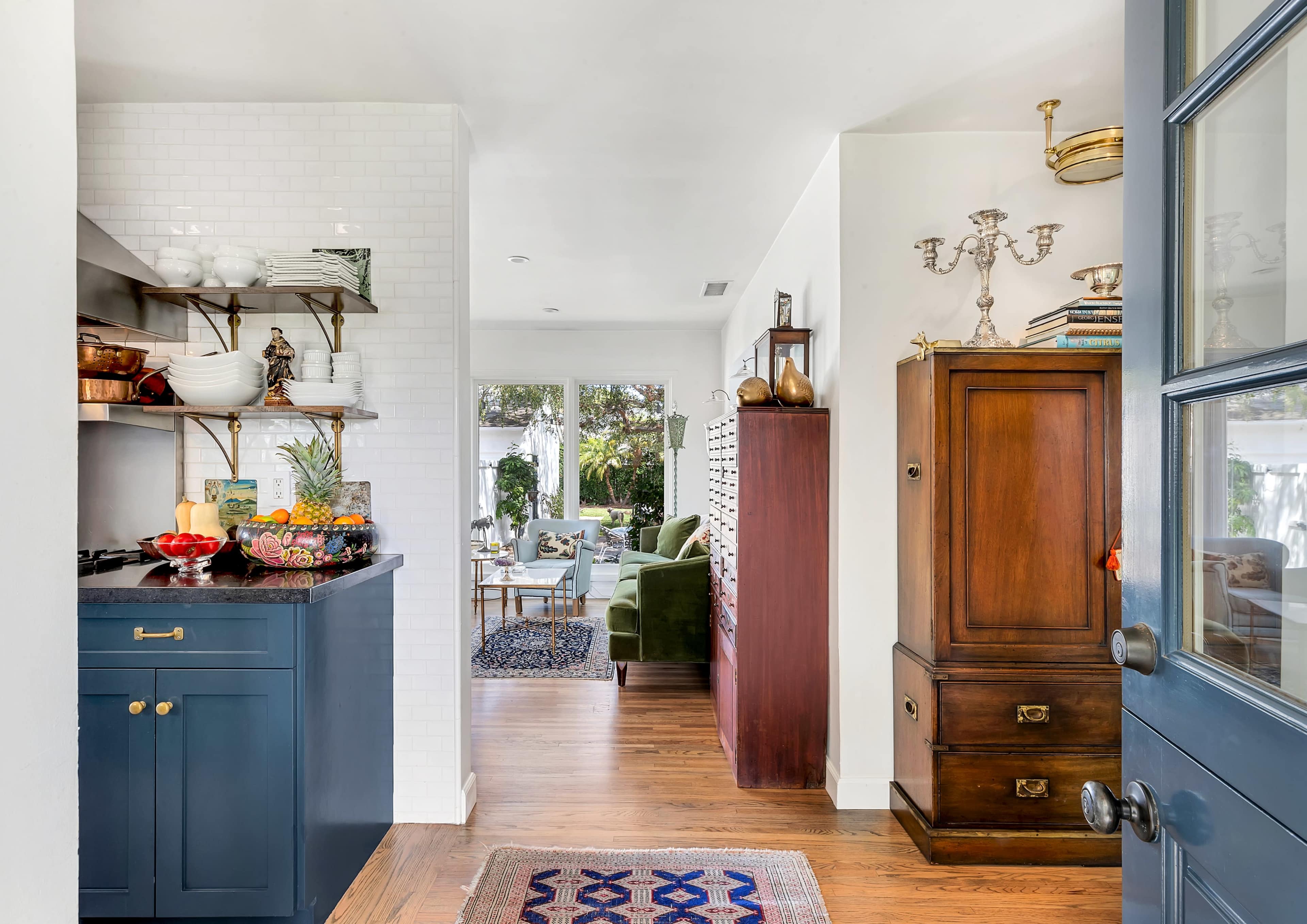 Charming Cottage with Beautiful Outdoor Space Image in East Side Costa Mesa, Costa Mesa, CA