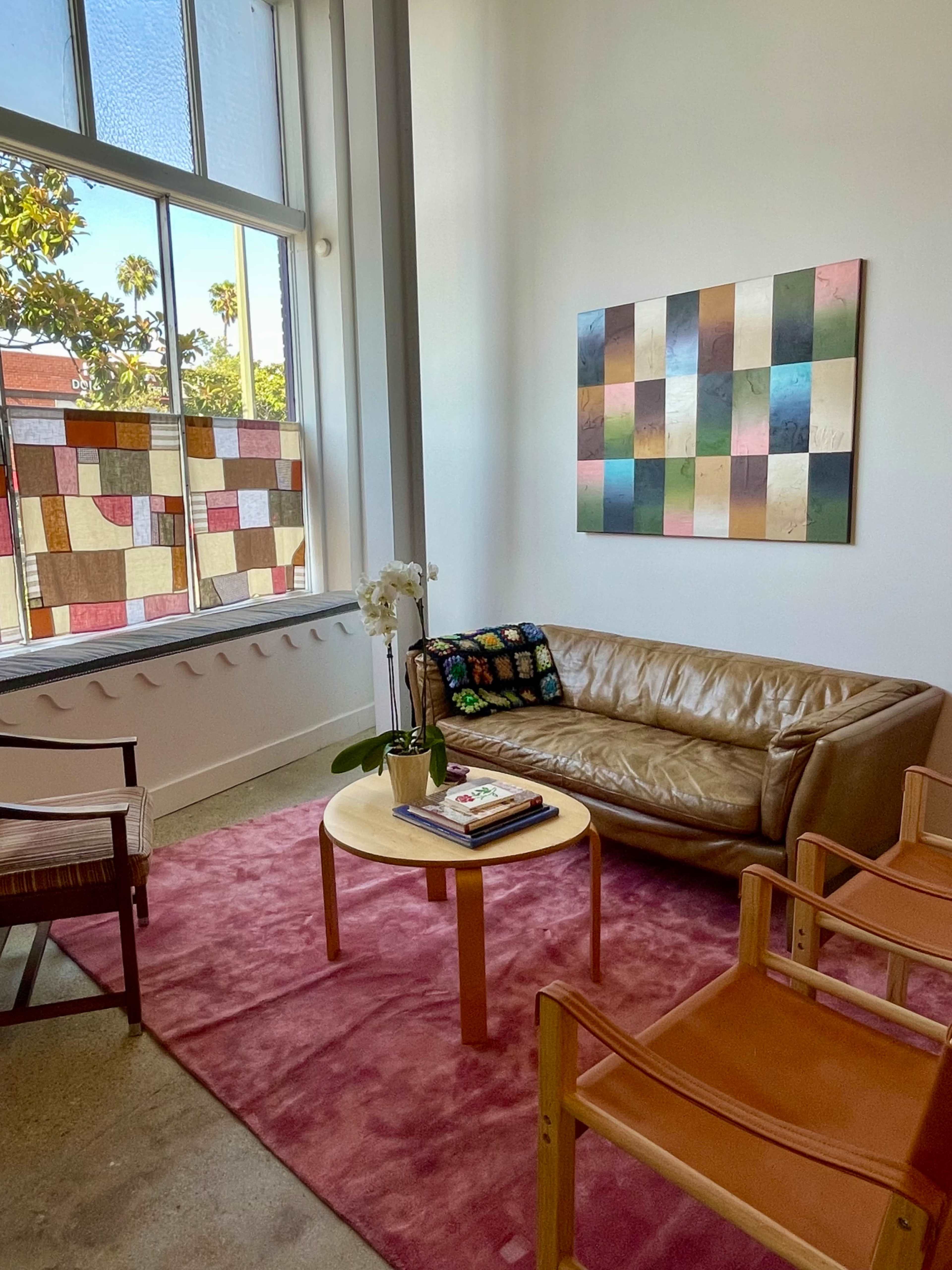 Bright, Cozy Creative Studio in Mid City Image in Central LA, Los Angeles, CA