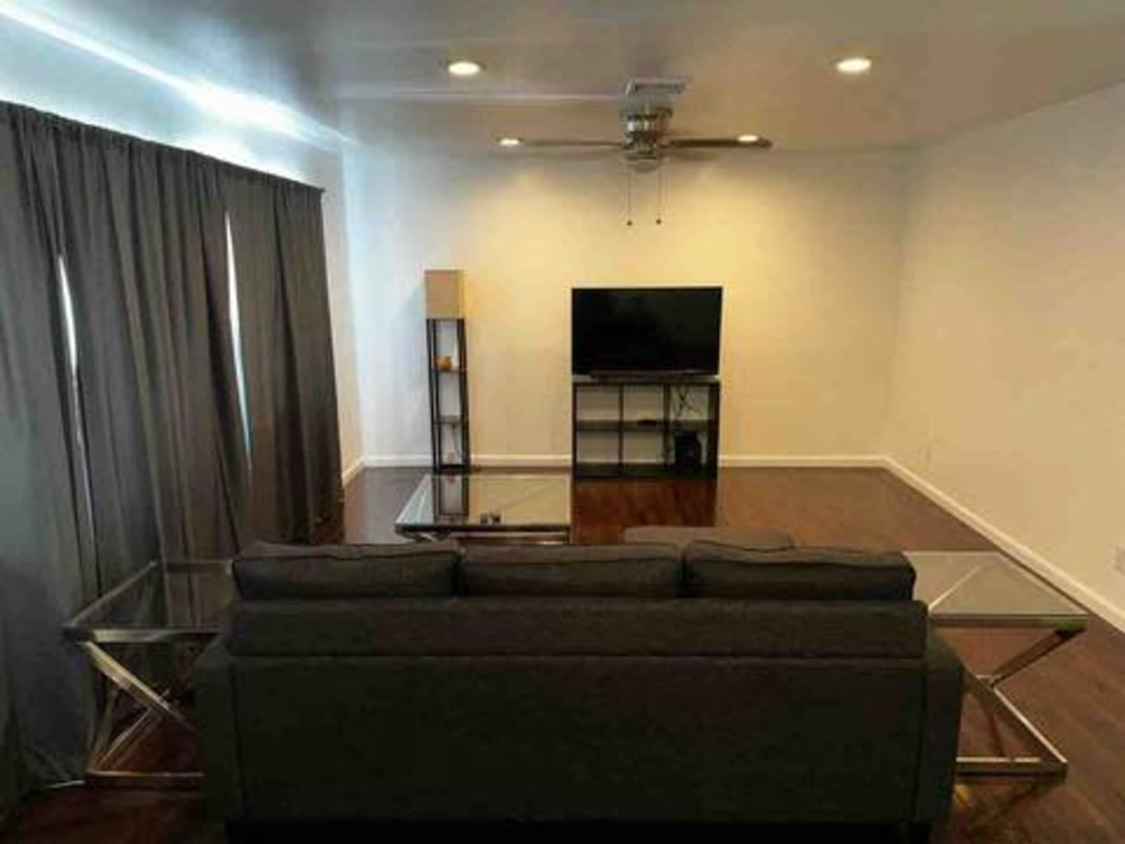 Huge Content Creation House Image in Bergen-Lafayette, Jersey City, NJ