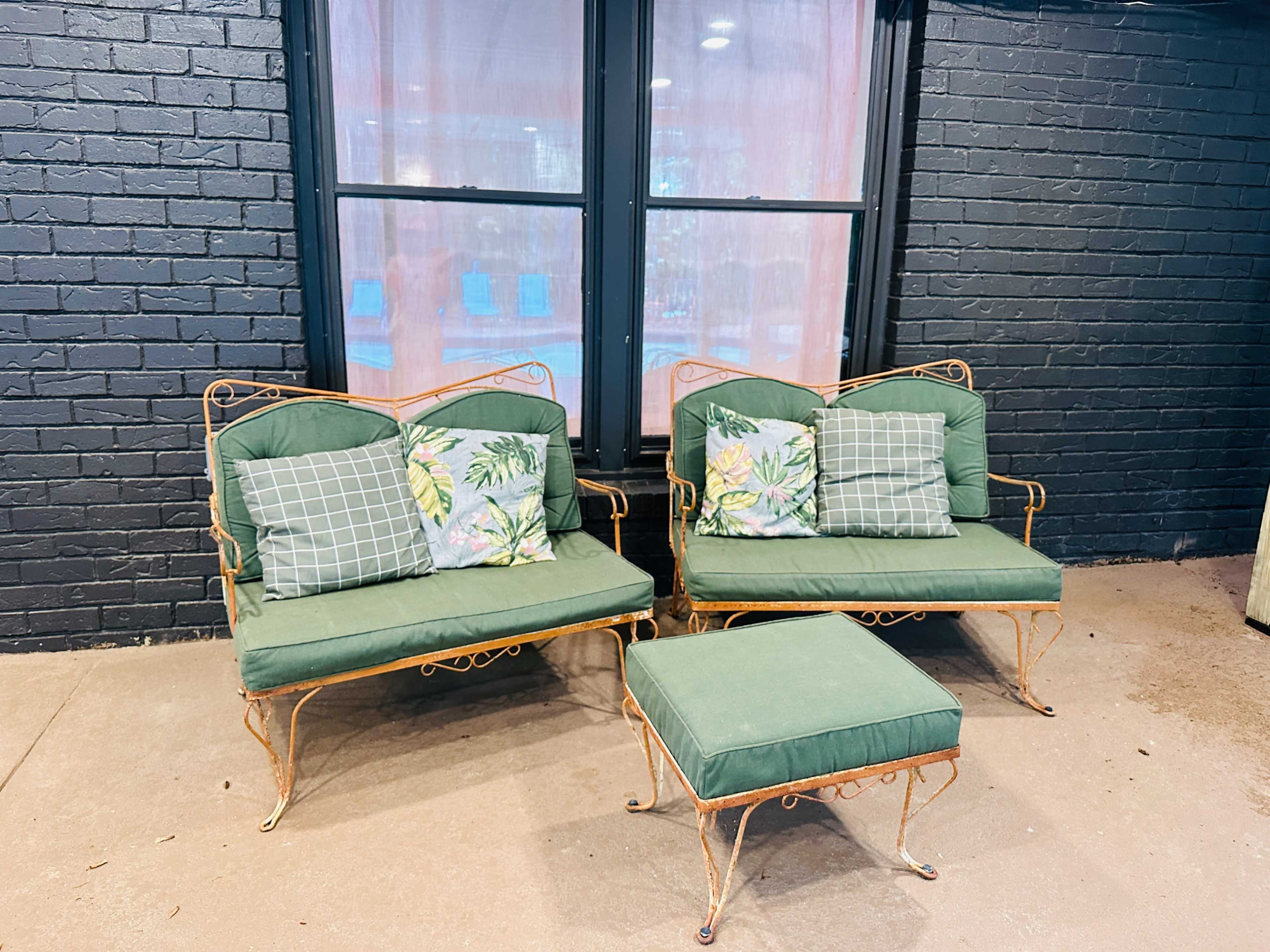 Swanky Lakefront Apartment with Retro Vibe & Pool Image in Hendersonville, Hendersonville, TN