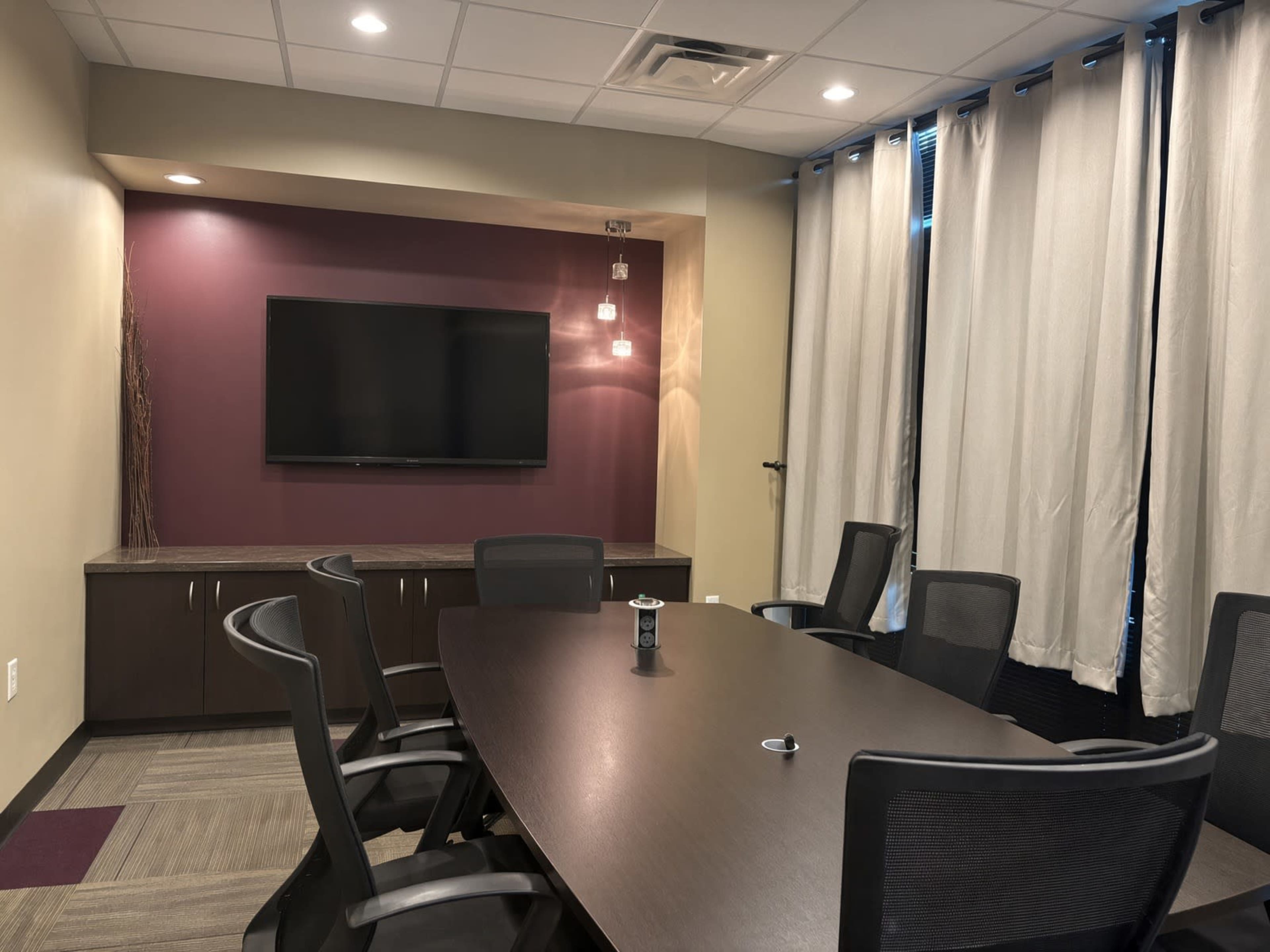 Meeting Room w/windows in Kierland, Scottsdale Image in Paradise Valley Village, Scottsdale, AZ