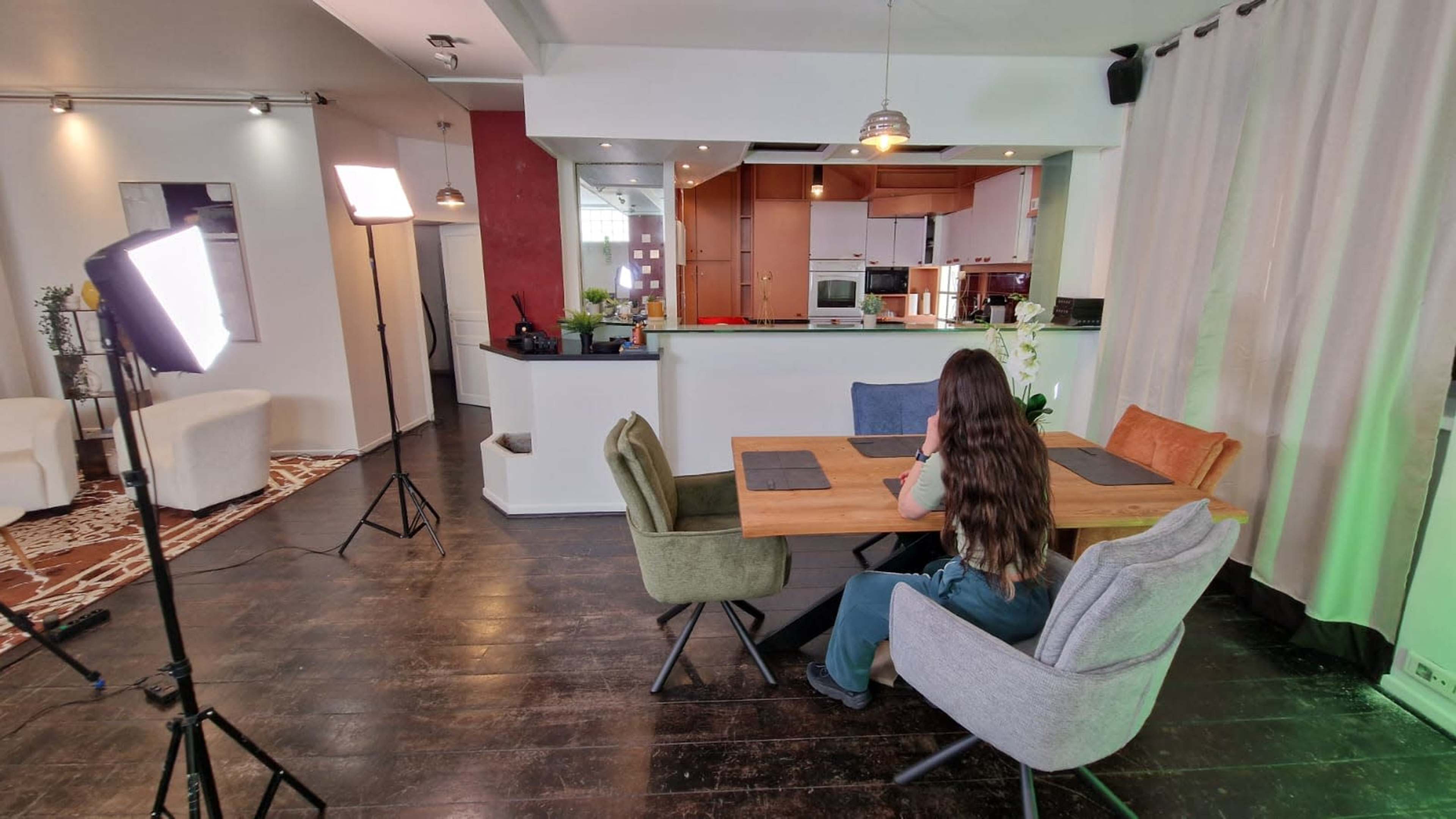 Loft for podcast video, lifestyle video, face camera video Image in Clignancourt, Paris