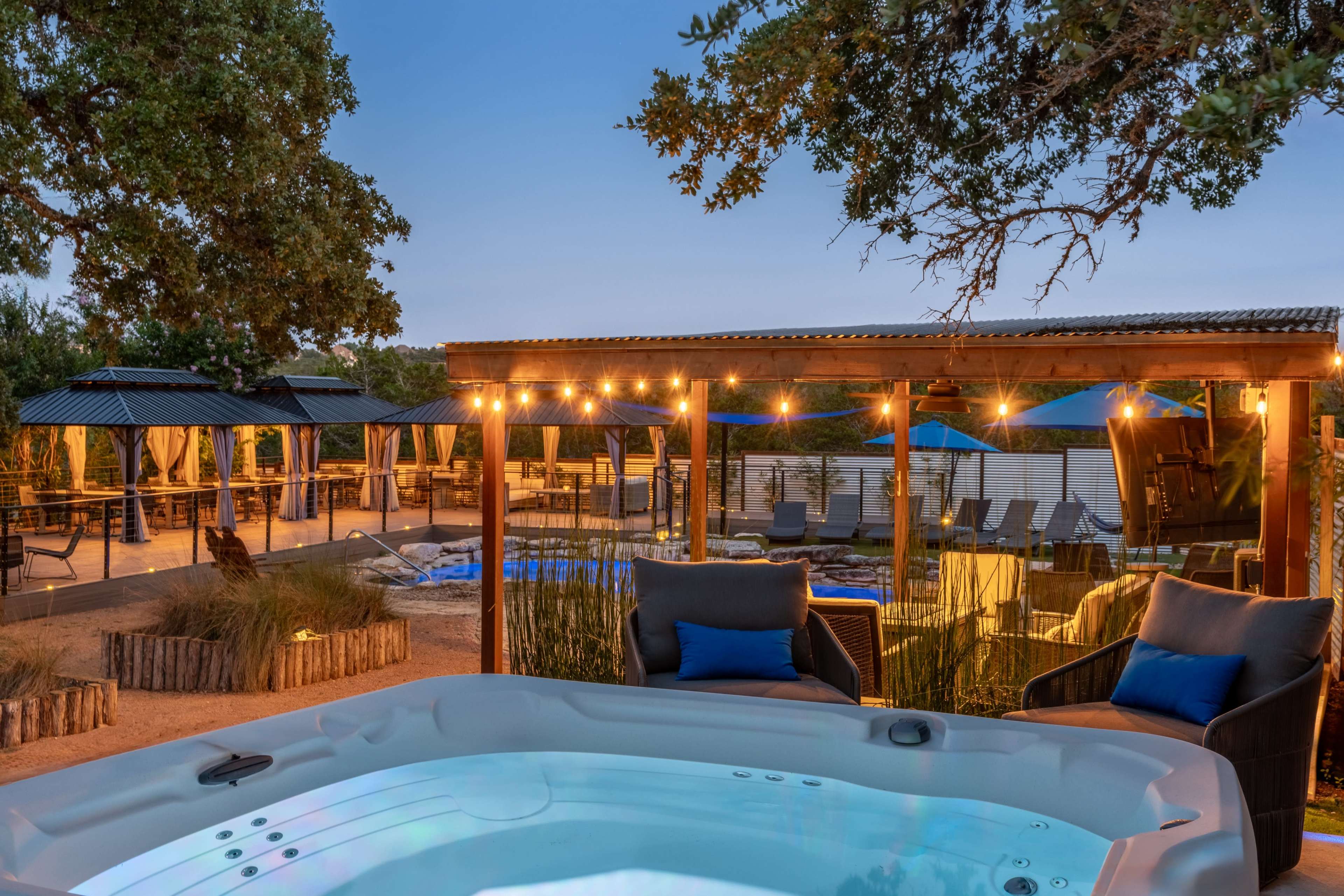 Cielo Estate: Luxury Pool ~ Large Events ~ Multi-Sport Courts Image in , Dripping Springs, TX