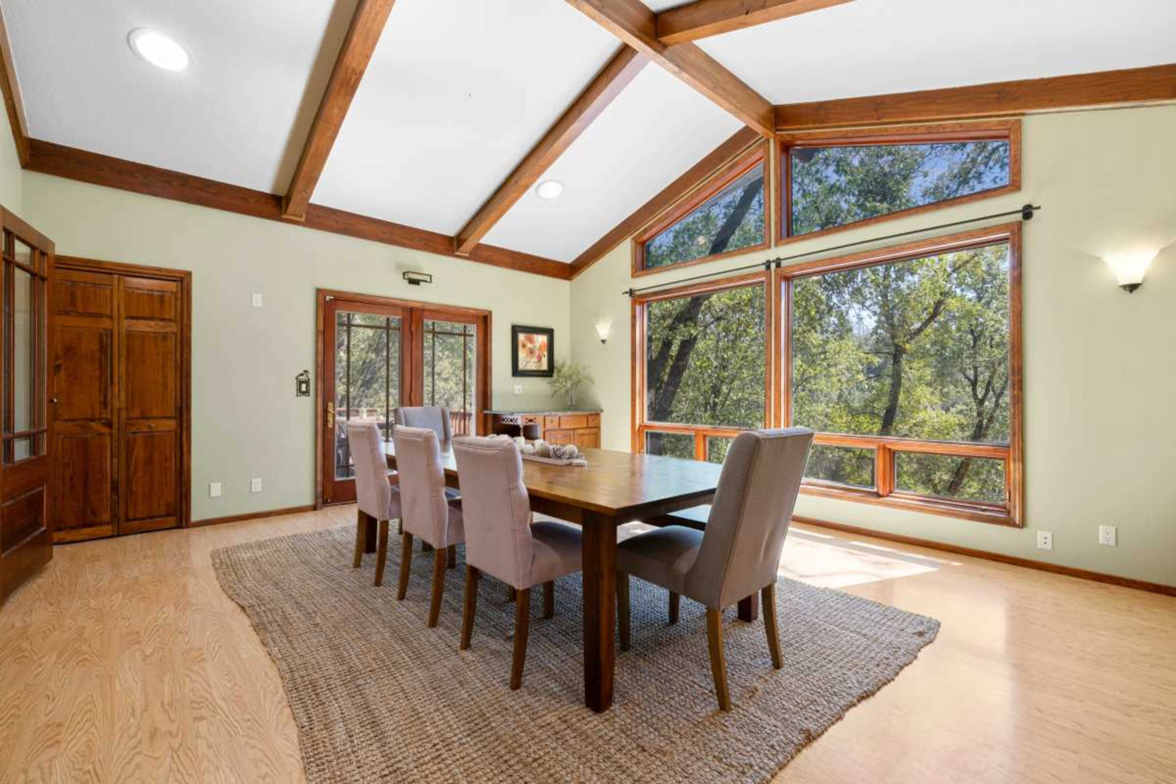 Spacious Mountain-View Hideaway w/ Chef’s Kitchen + Lounge Areas Image in Meadow Vista, Meadow Vista, AS