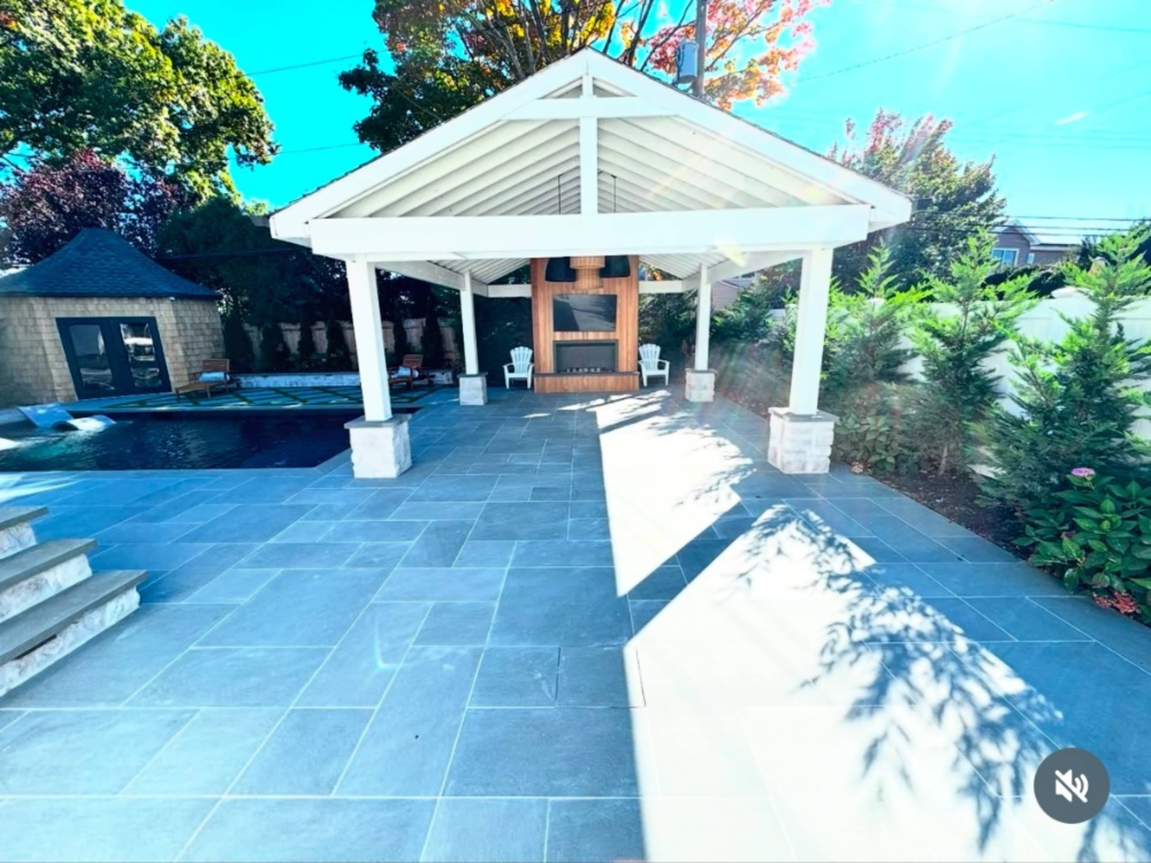 Backyard Oasis 