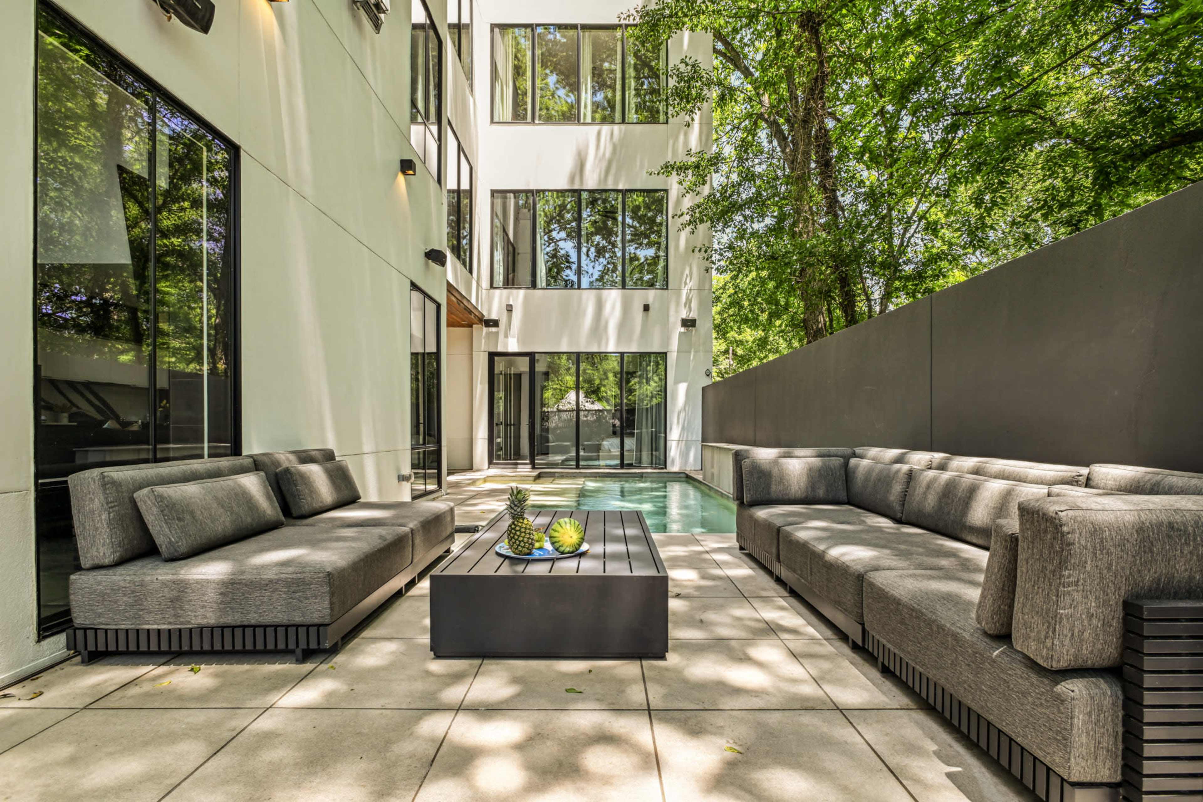 Midtown Modern Showpiece Image in Berkeley Park, Atlanta, GA