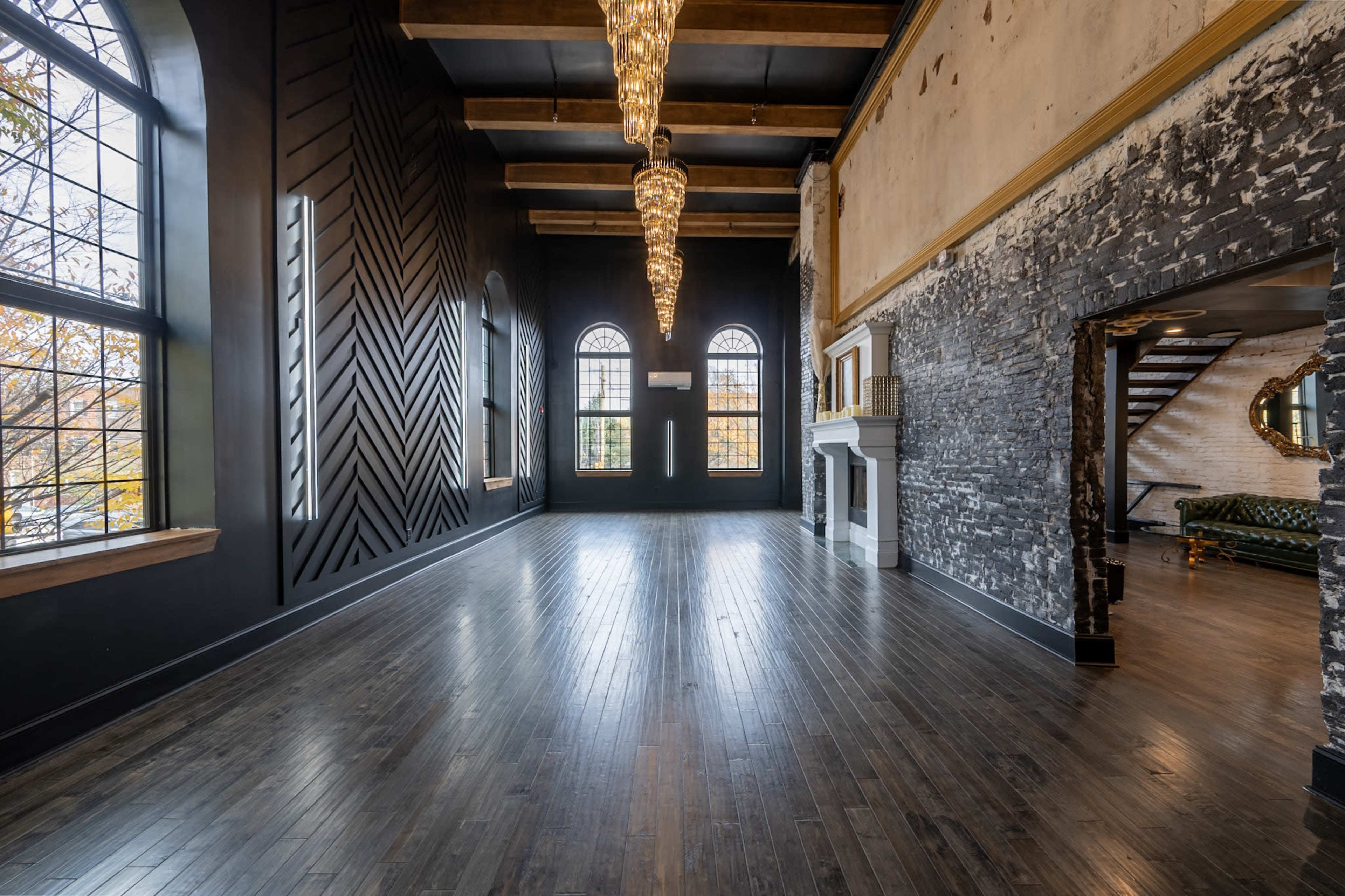 Premier Upscale Venue - 2 Image in Passyunk Square, Philadelphia, PA