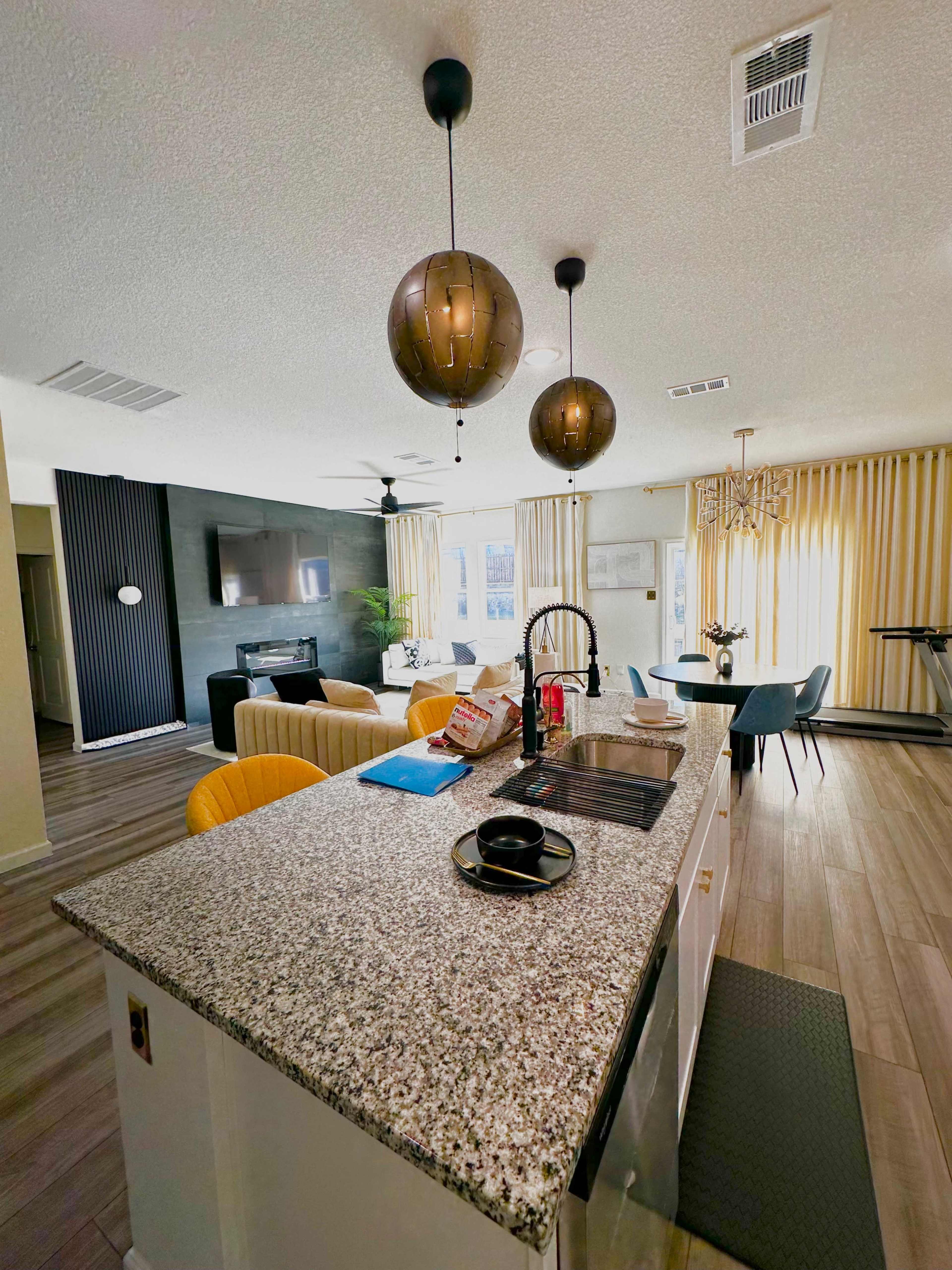 Charming, luxury upscale home for 12 in Glennheights. Image in Glenn Heights, Glennheights, TX