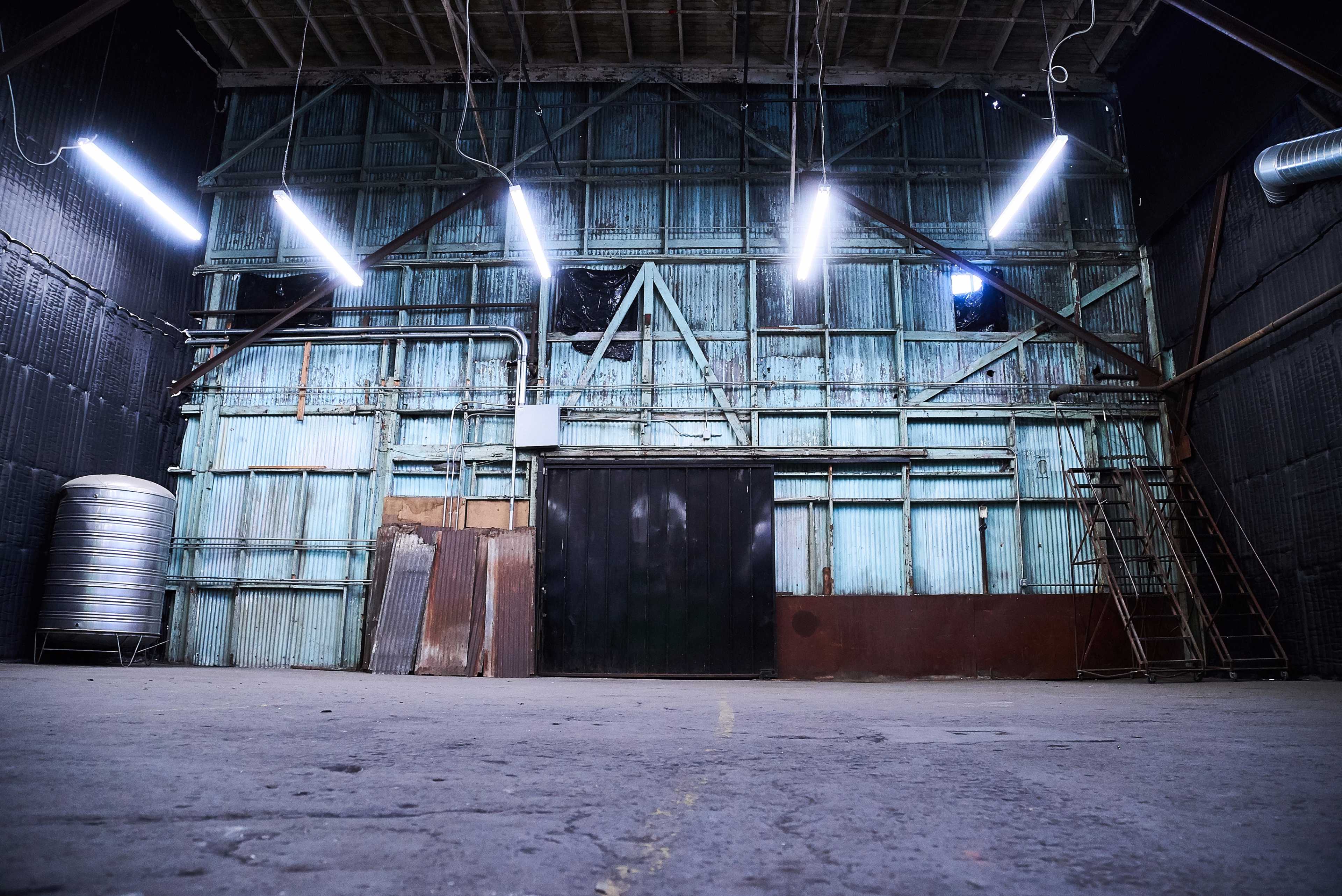Grand Warehouse Studio + Green Screen CYC Wall fitted with Soundproofing Image in South Los Angeles, Los Angeles, CA
