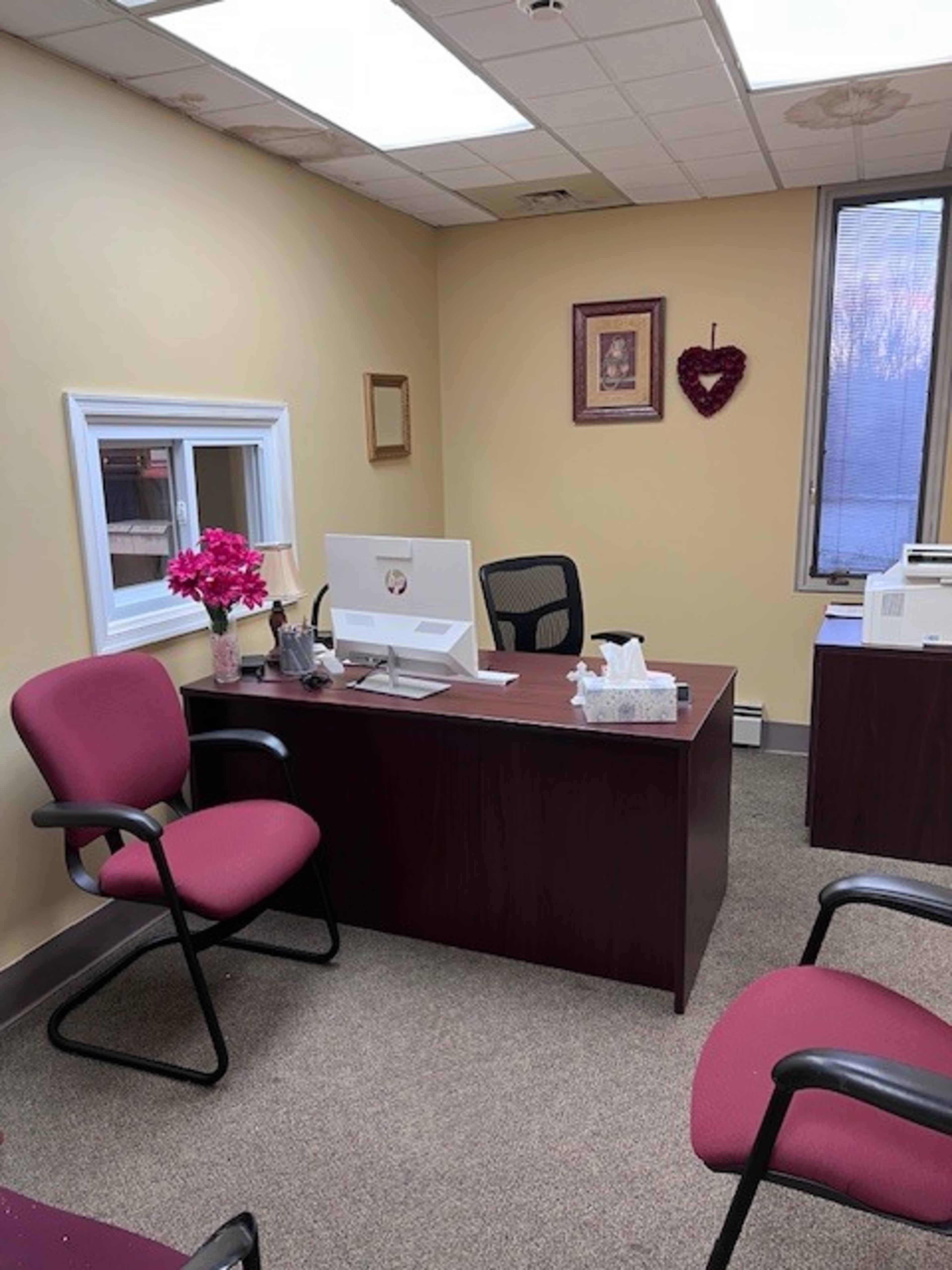 Private, spacious professional office only 20 minutes from center city Philadelphia Image in Bensalem, Bensalem, PA