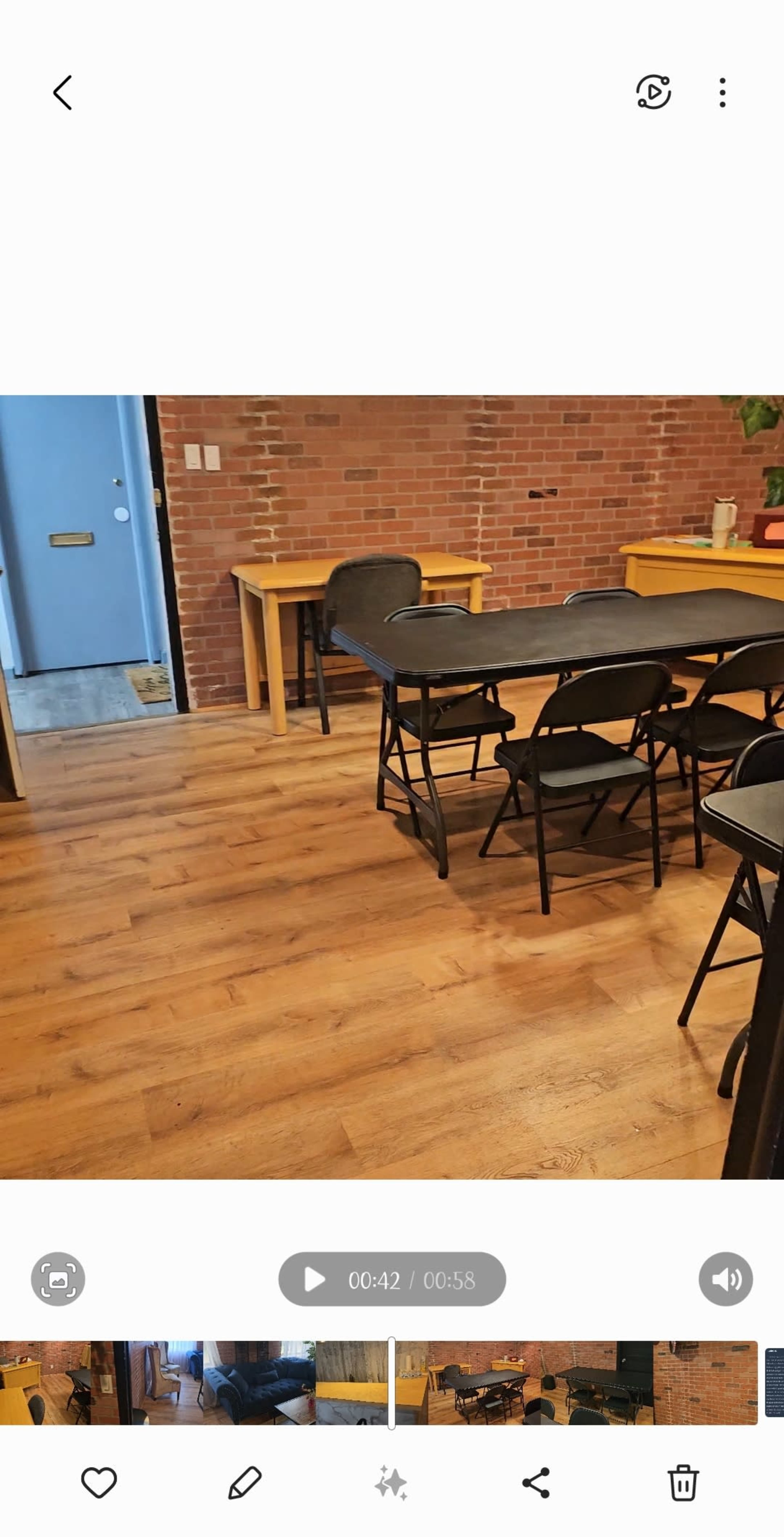Her Healing Haus Business Lounge Image in , Lathrup Village, MI