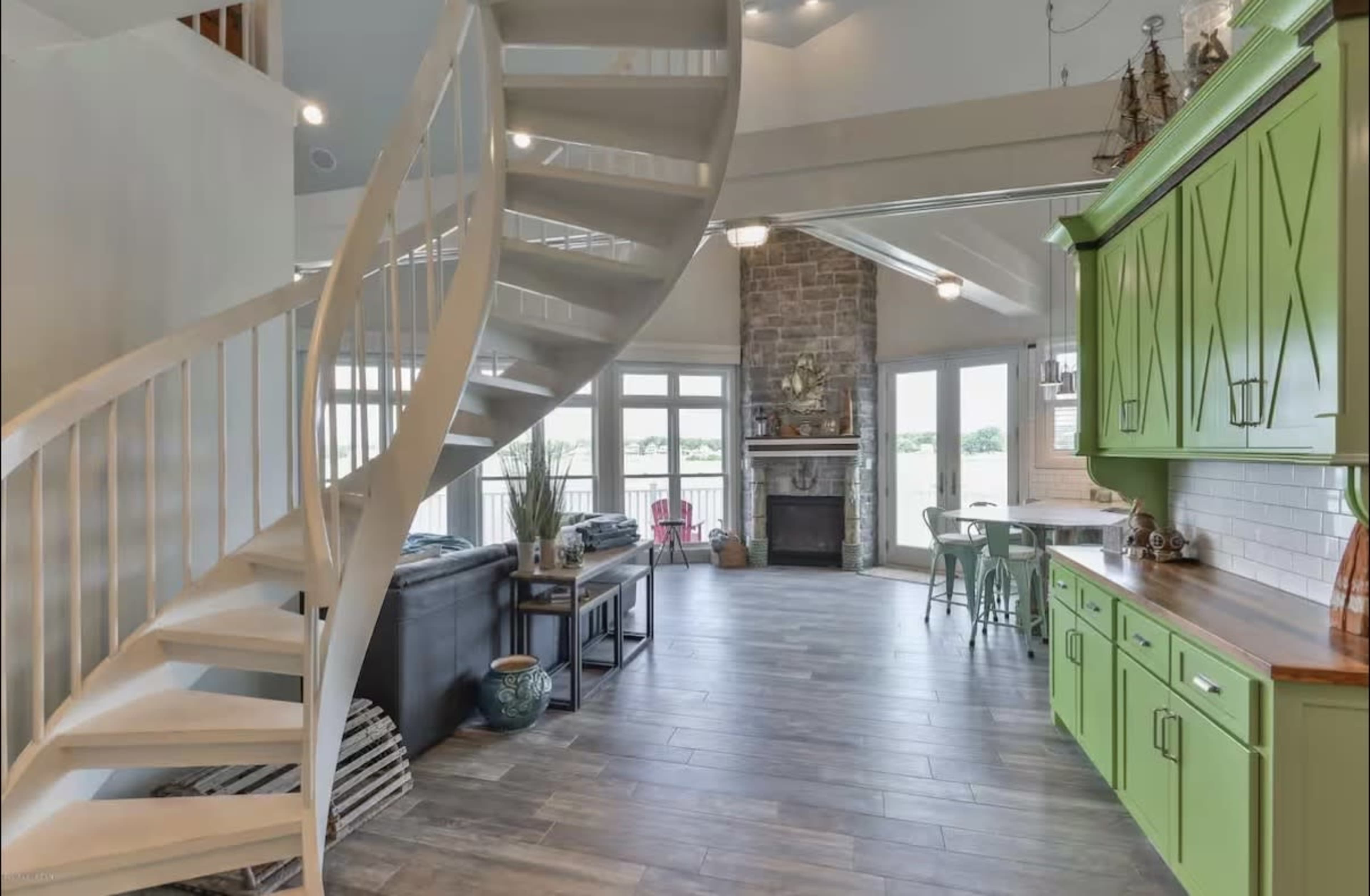 Iconic lighthouse • waterfront • one-of-a-kind setting Image in Louisville, Prospect, KY