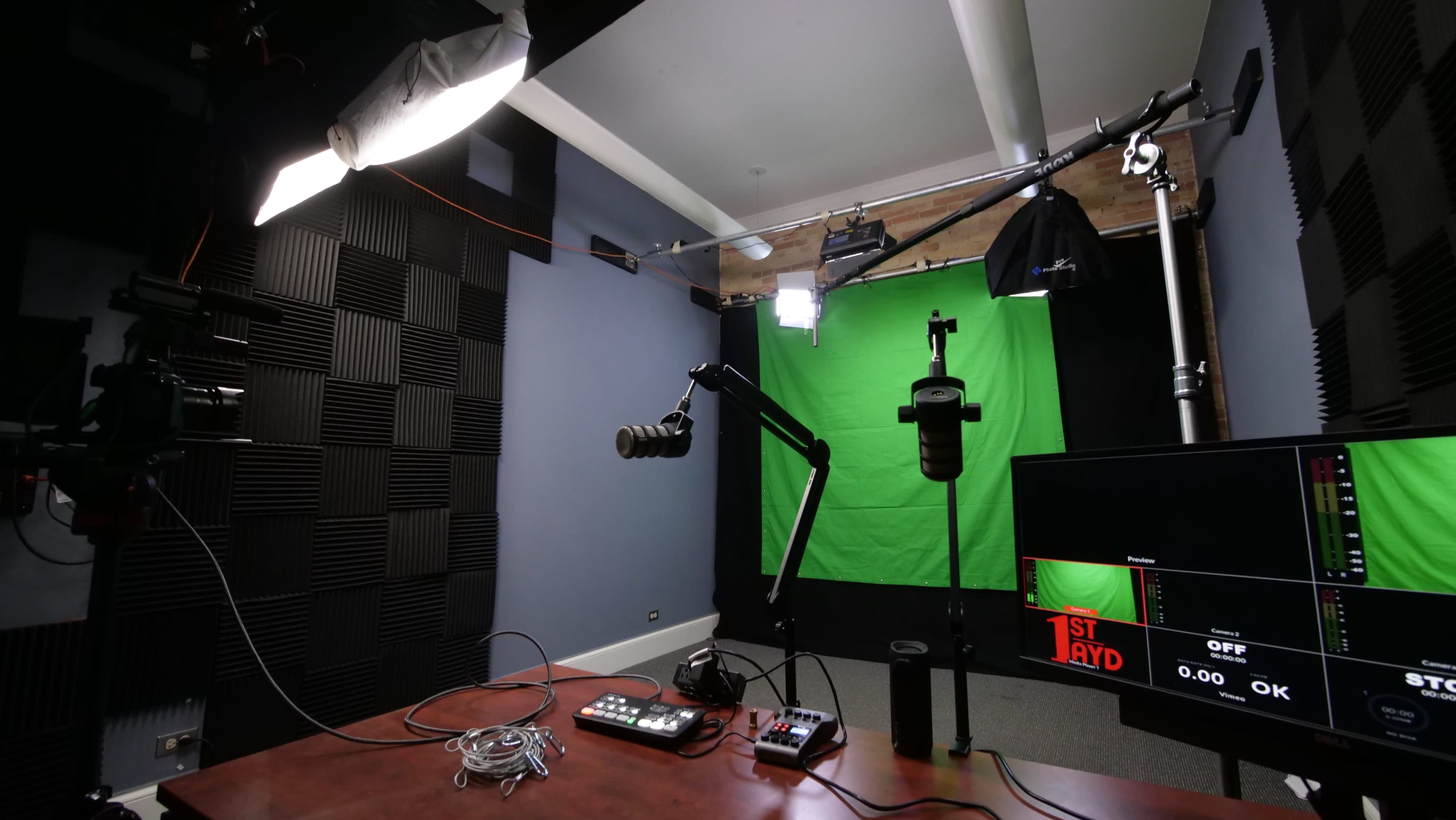 Day Player Studios Image in Downtown, Elgin, IL