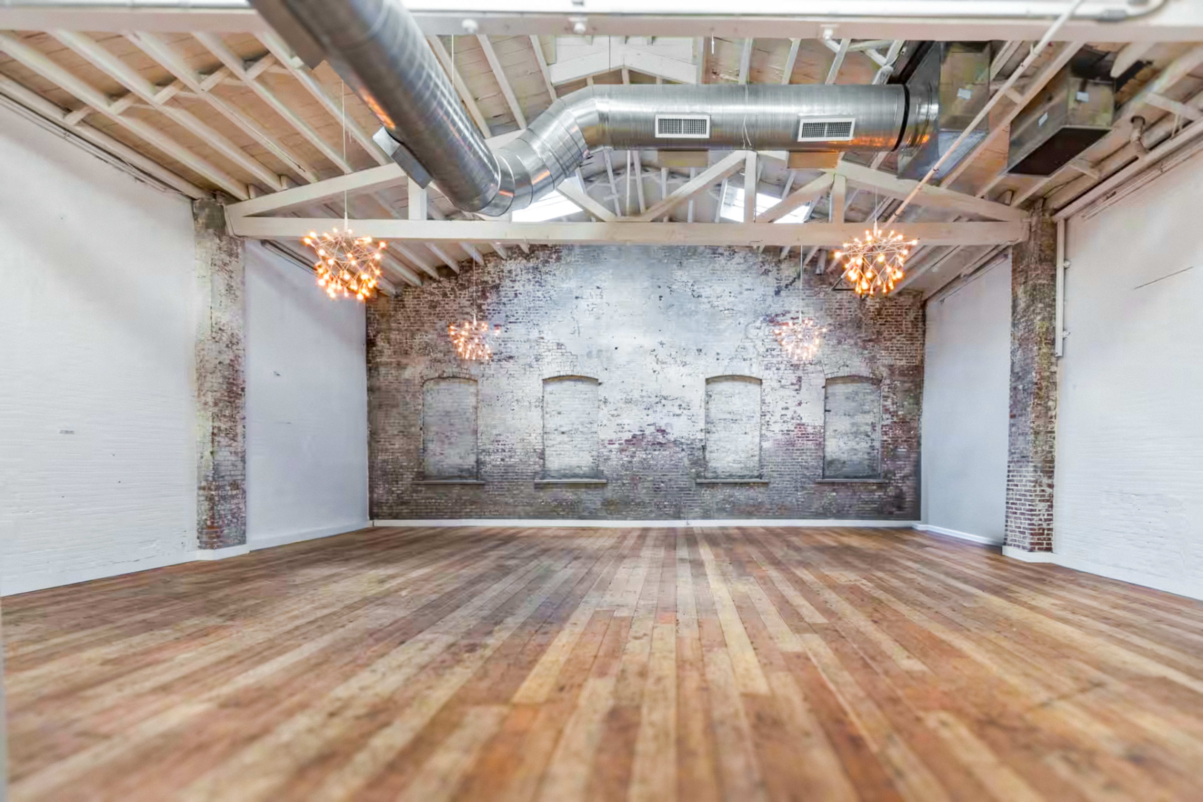 Creative Studio Space | Flexible Event Venue | Industrial Loft Image in Gowanus, Brooklyn, NY