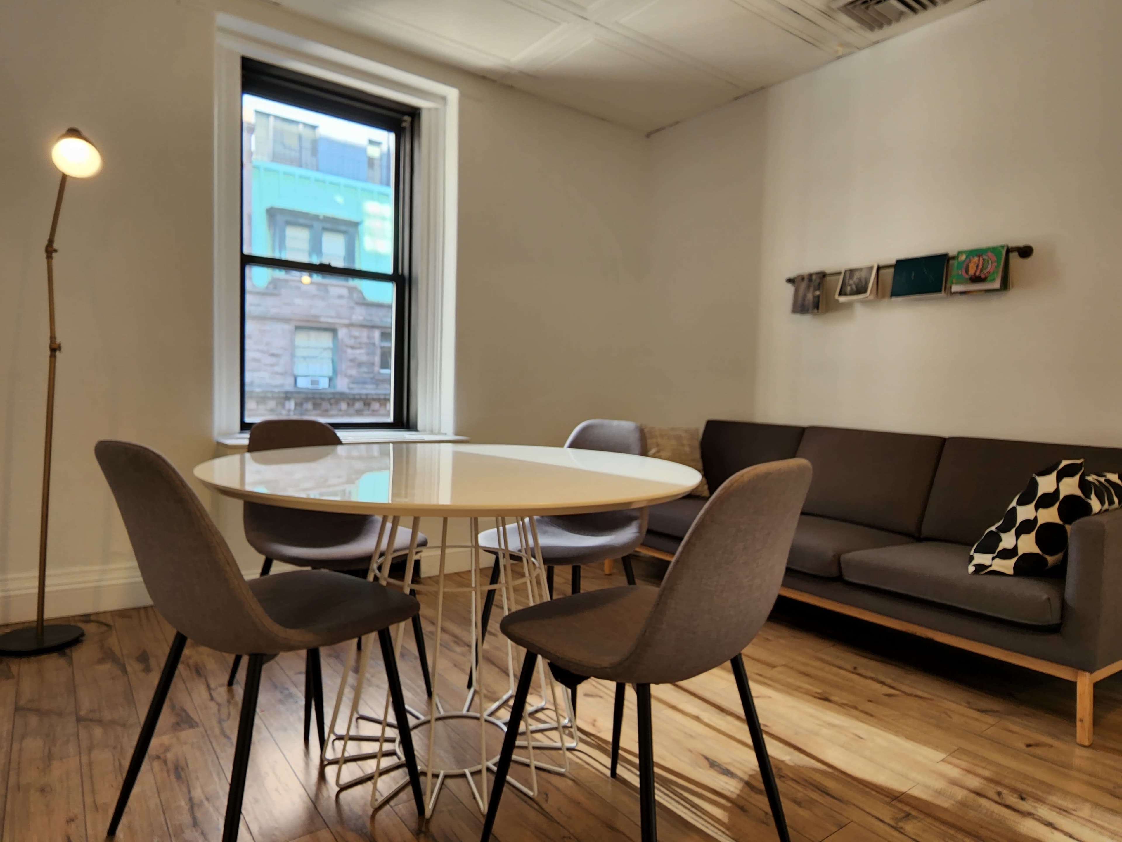 Suite 704-G: 4-person Meeting Room in Manhattan Image in Midtown, New York, NY