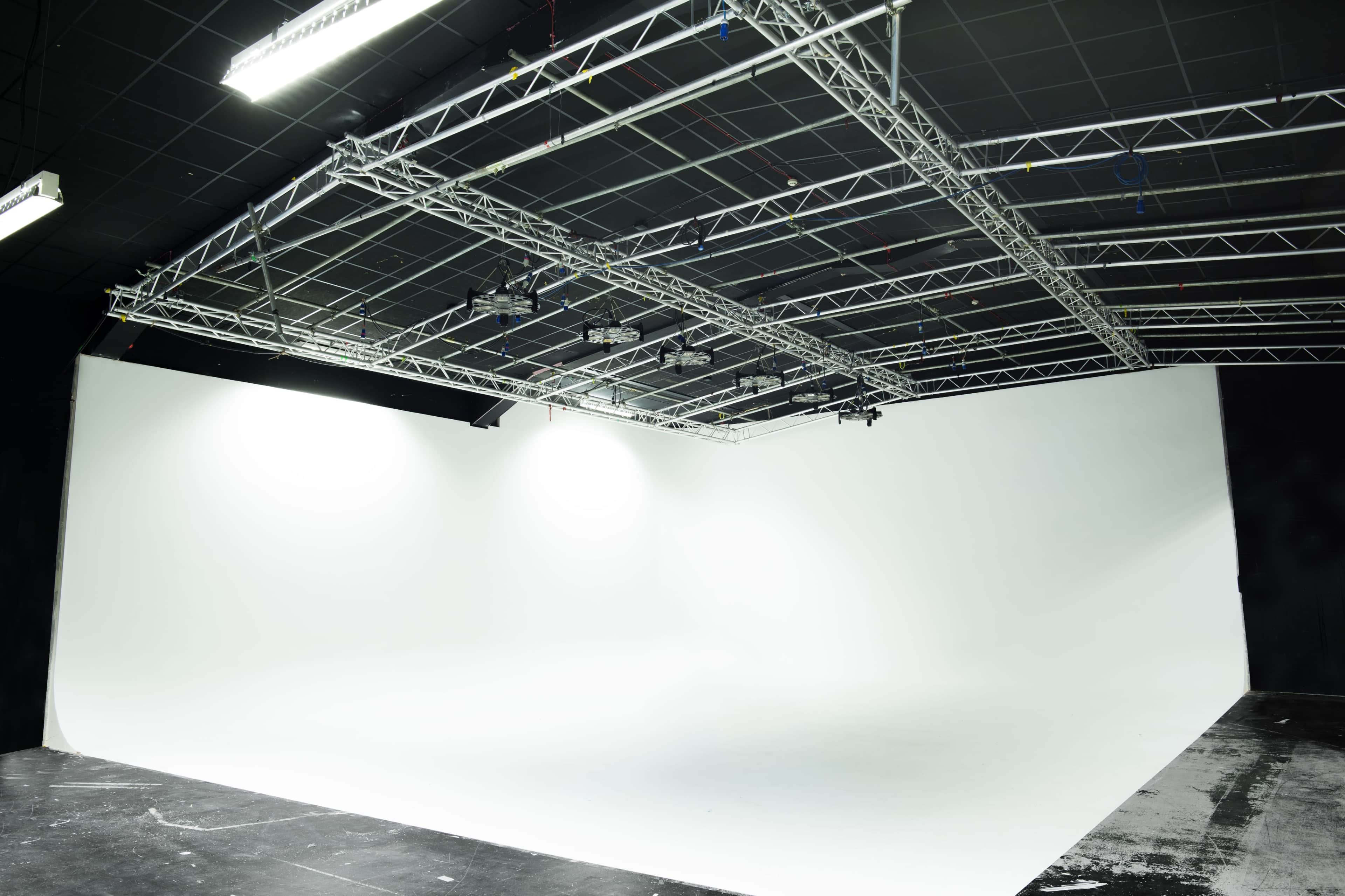 Premium 3,500 Sq Ft Studio in Central London – Ideal for Film & TV Image in Lambeth, London, ENG