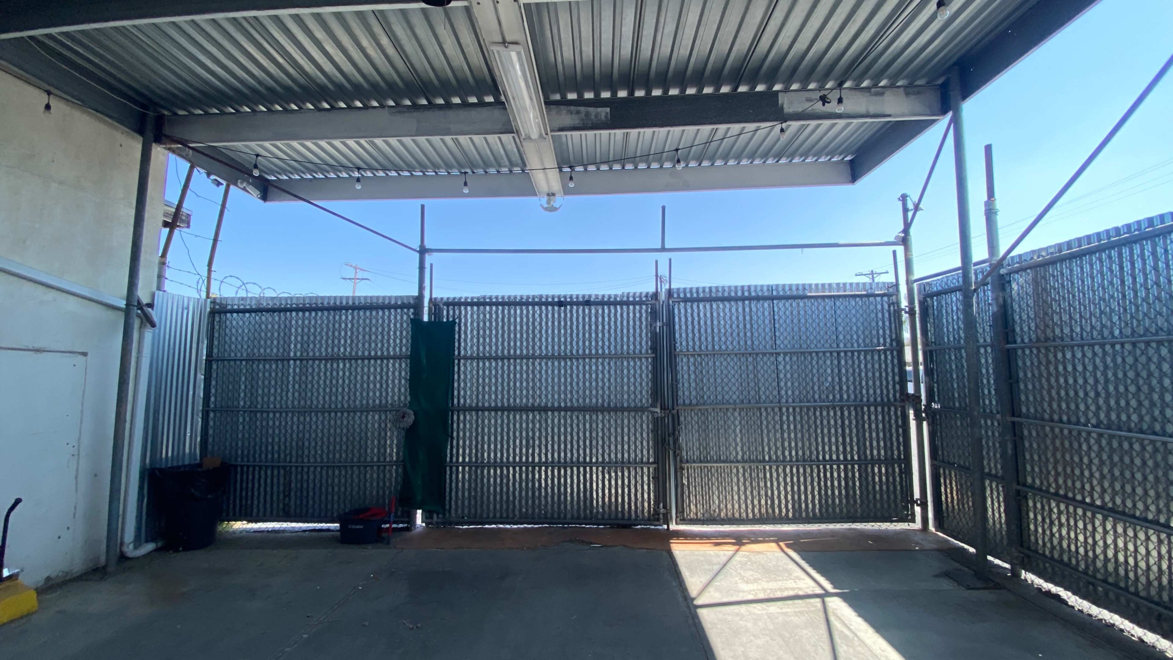 Nice studio with Green screen, black or white backgrounds Image in Reseda, Reseda, CA