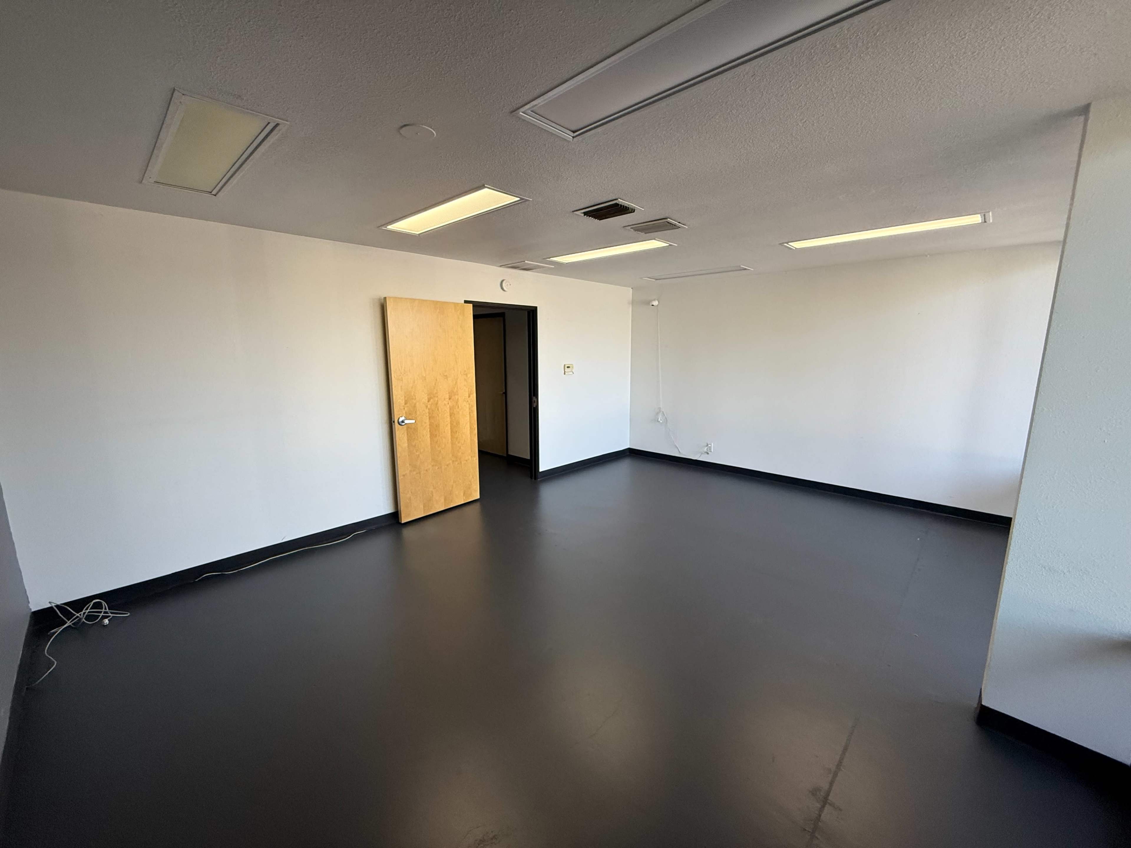 Climate-Controlled Creative Studio in the Heart of Orange County ...