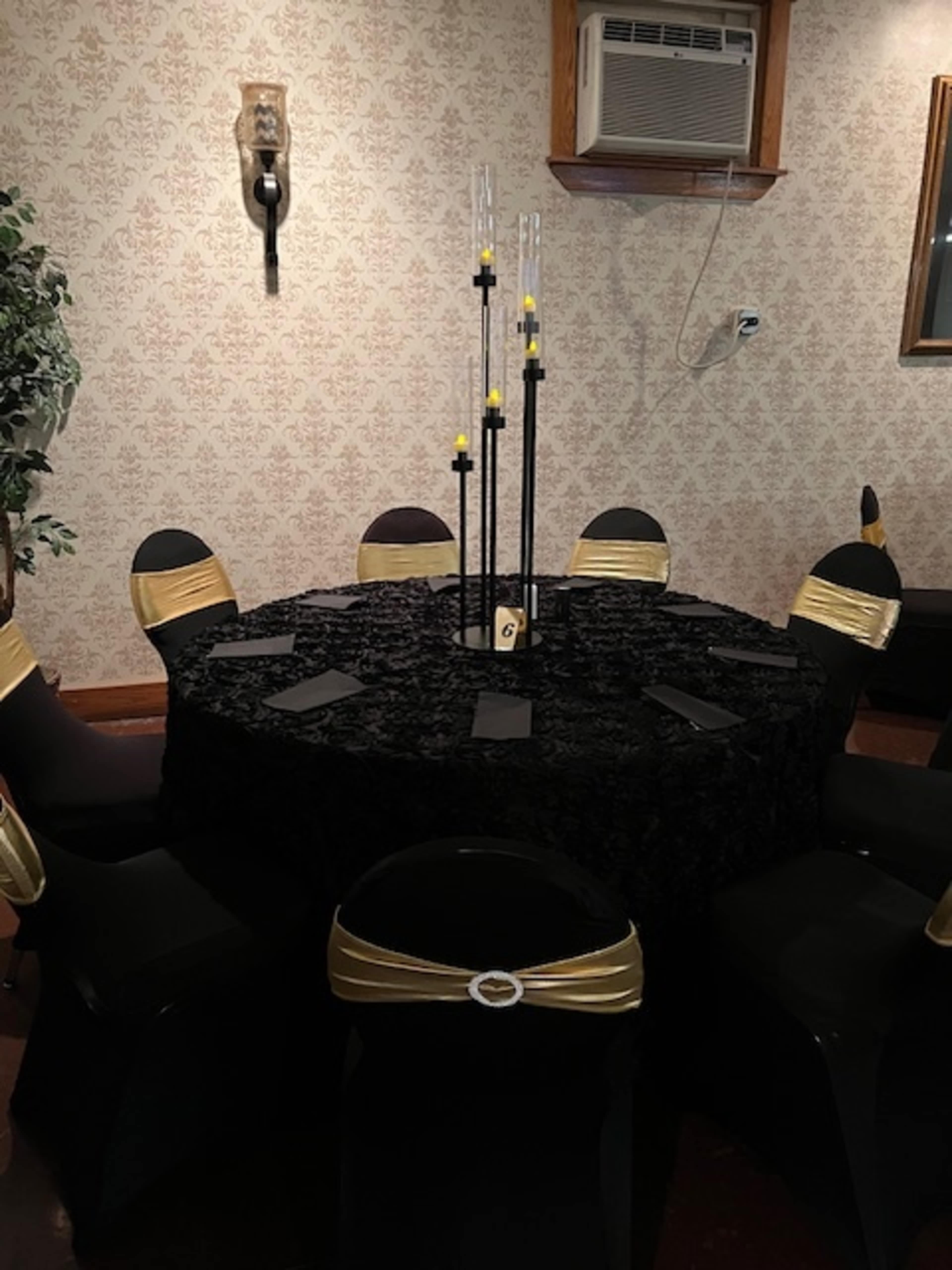 “Urban Banquet Hall Roomy” Image in Robbins, Robbins, IL