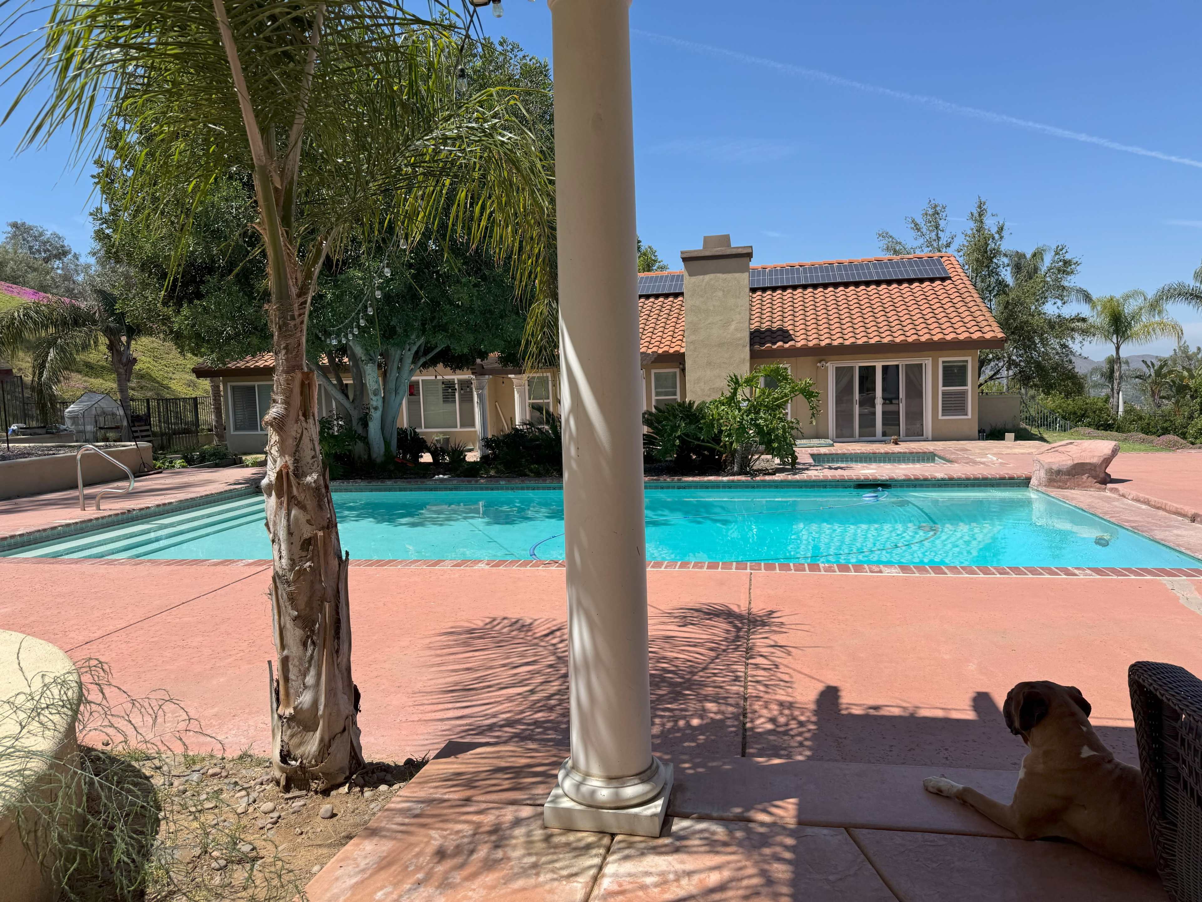 Peaceful Ranch‑Style Home in The Orchards — Perfect for Filming, Photoshoots, and Small Creative Events Image in El Sobrante, Riverside, CA