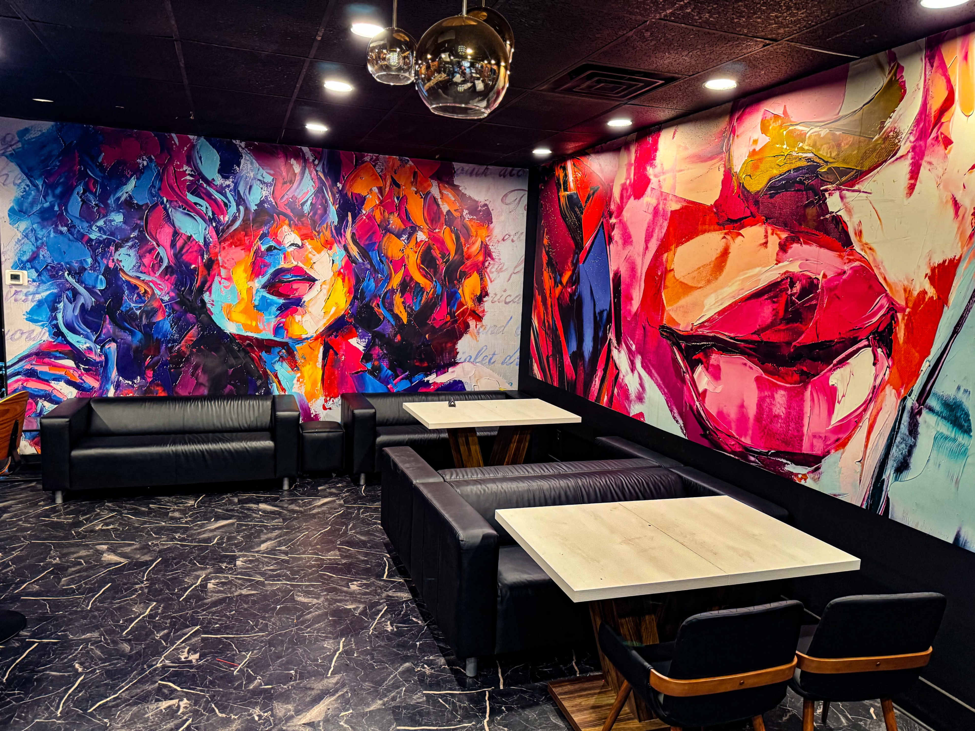 Downtown Trendy Loft with Outside Patio I Taylour Peighton Lounge Image in Central Ward, Newark, NJ