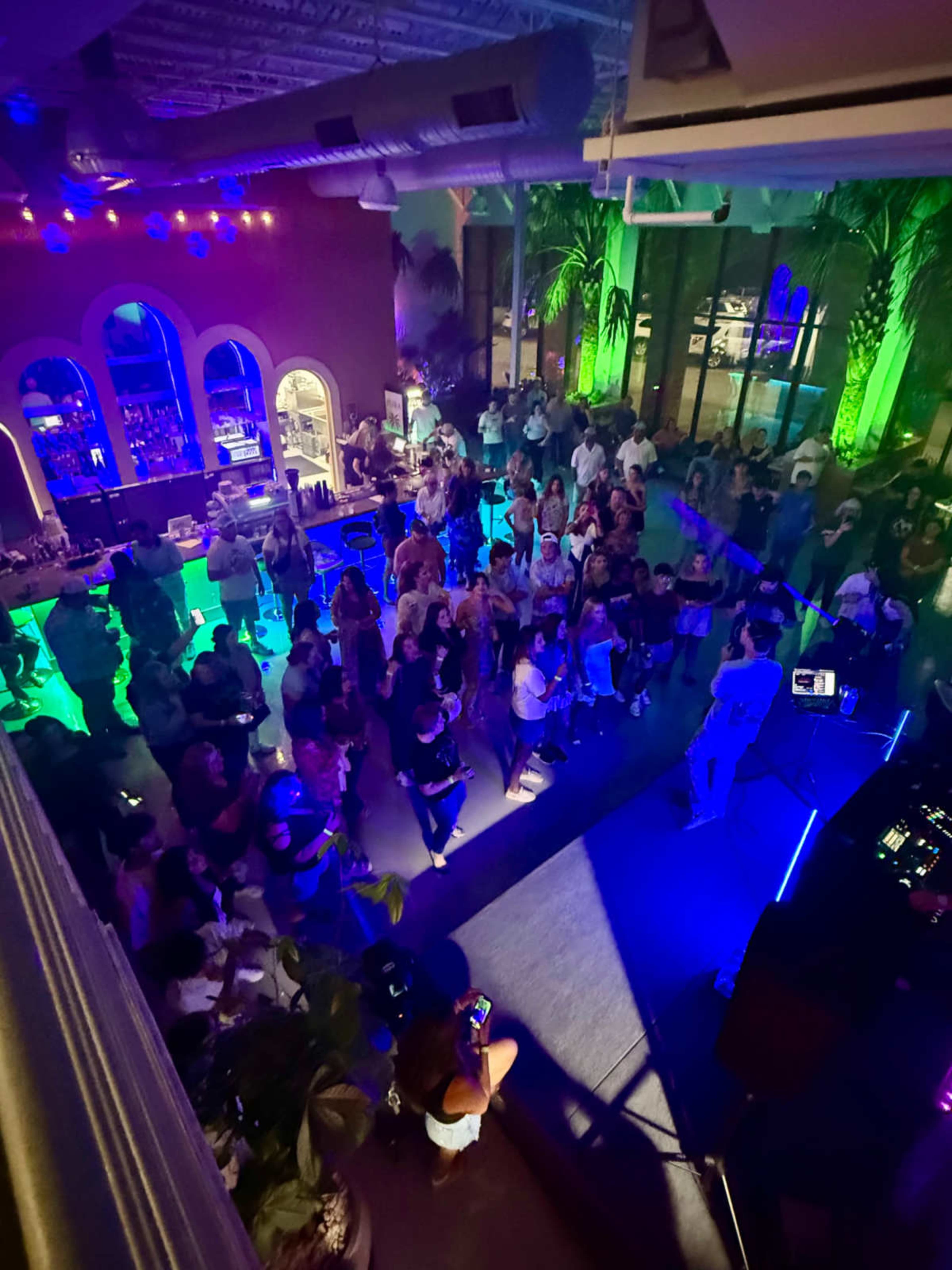 Vibrant Two-Story Tropical Event Space Near LSU Image in Highlands/Perkins, Baton Rouge, LA