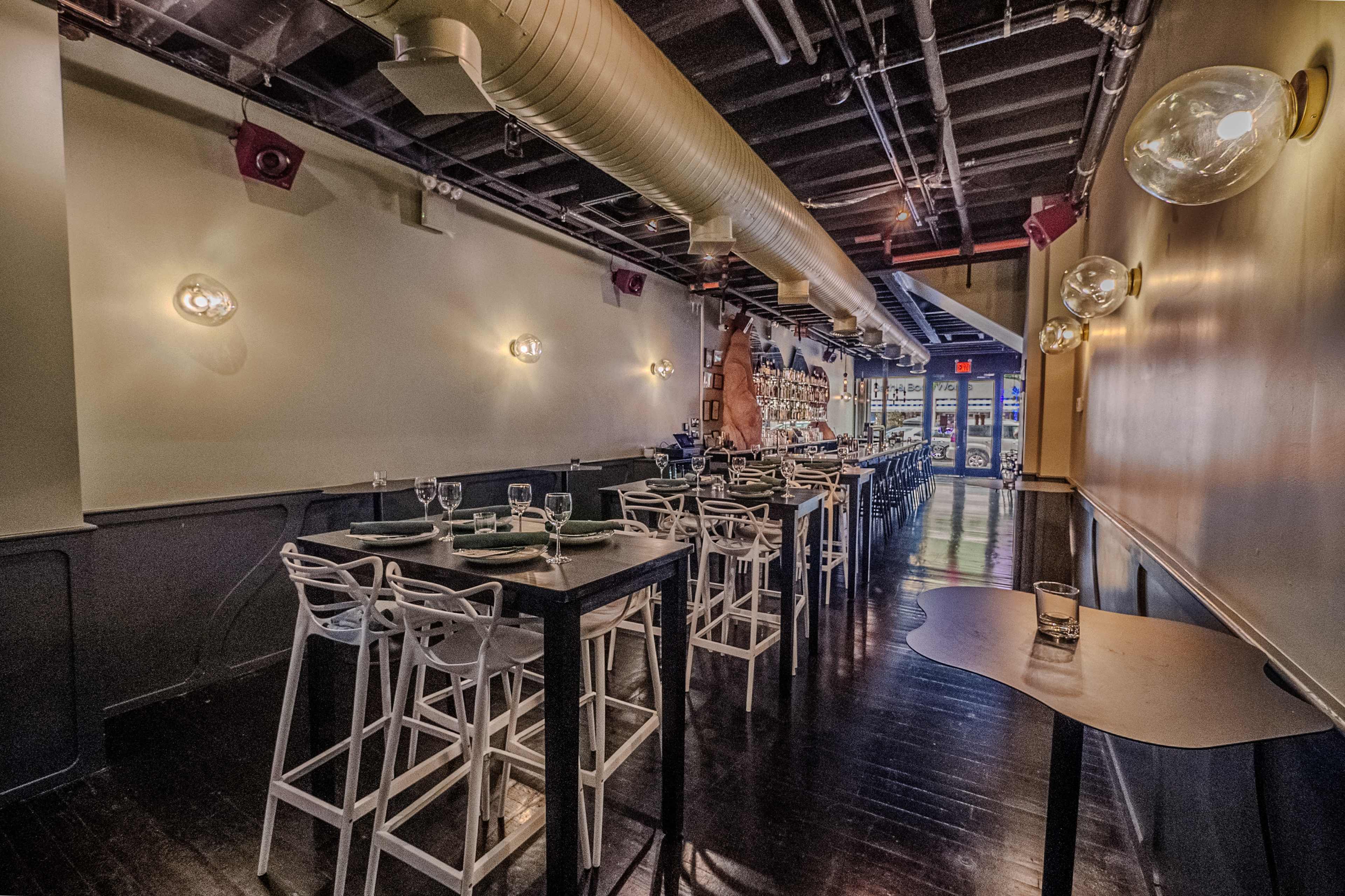 Uniquely designed 3-Story Restaurant, Bar, and Nightclub Image in Ridgewood, Ridgewood, NY