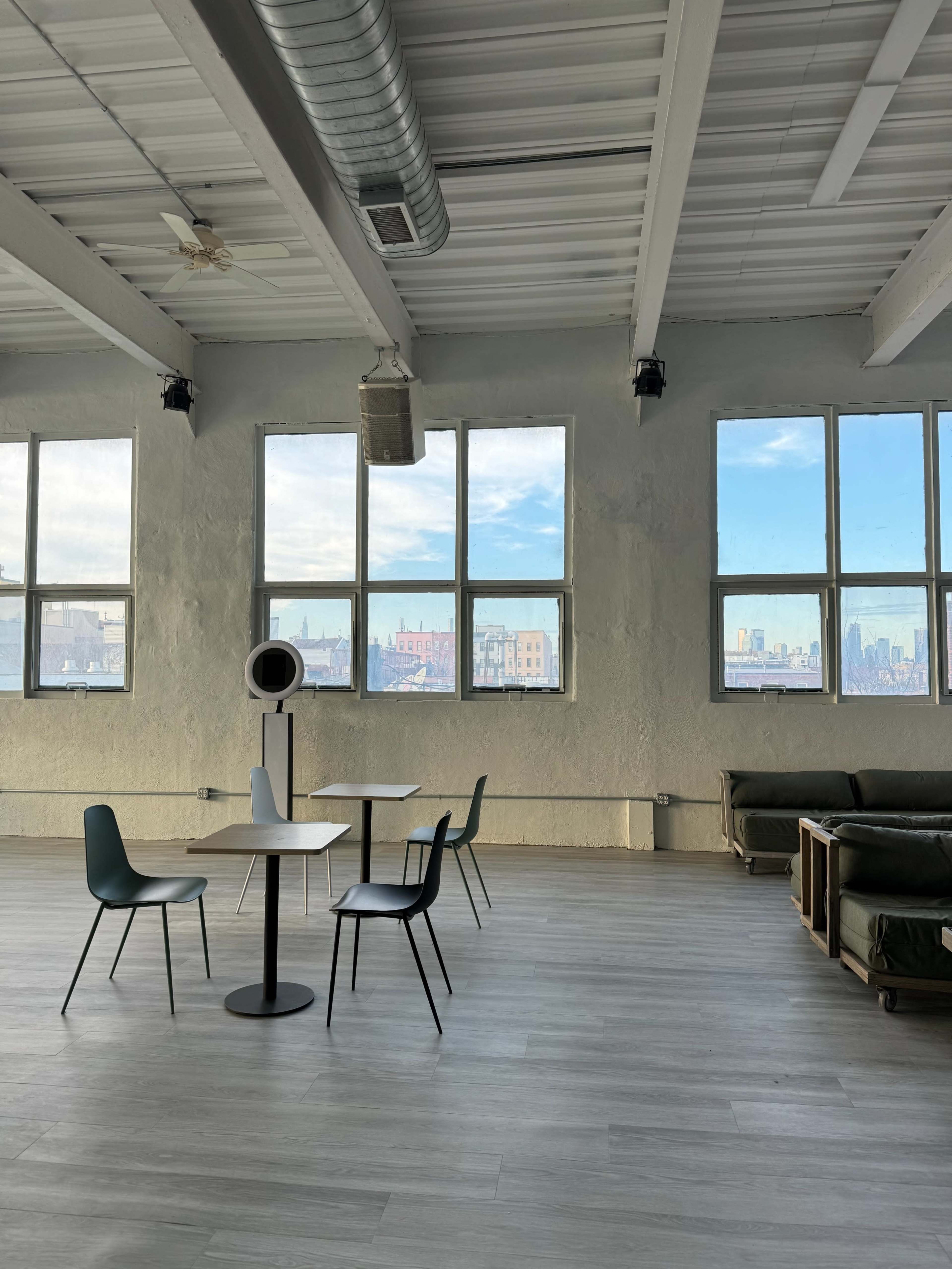 The Ten Image in East Williamsburg, Brooklyn, NY