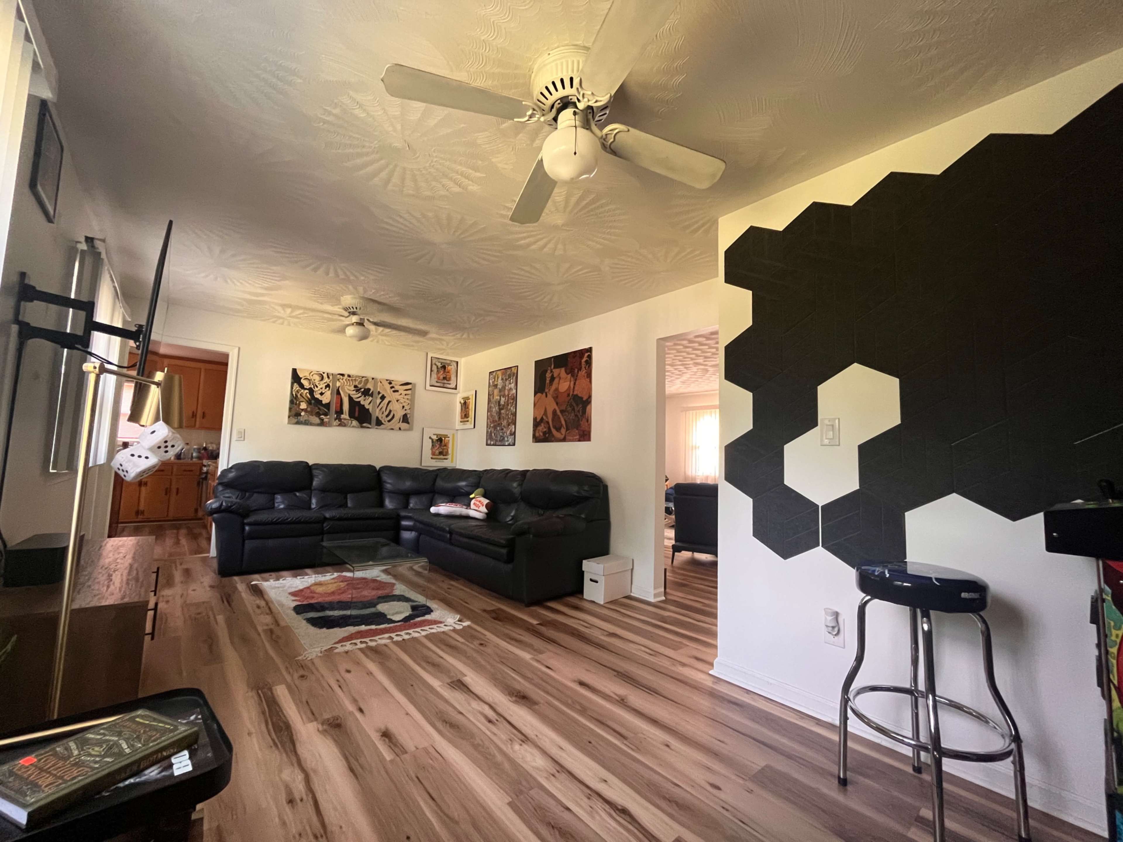 Charming Ranch-Style Home with Spacious Interiors in Quiet Neighborhood Image in Briarfield, Hampton, VA