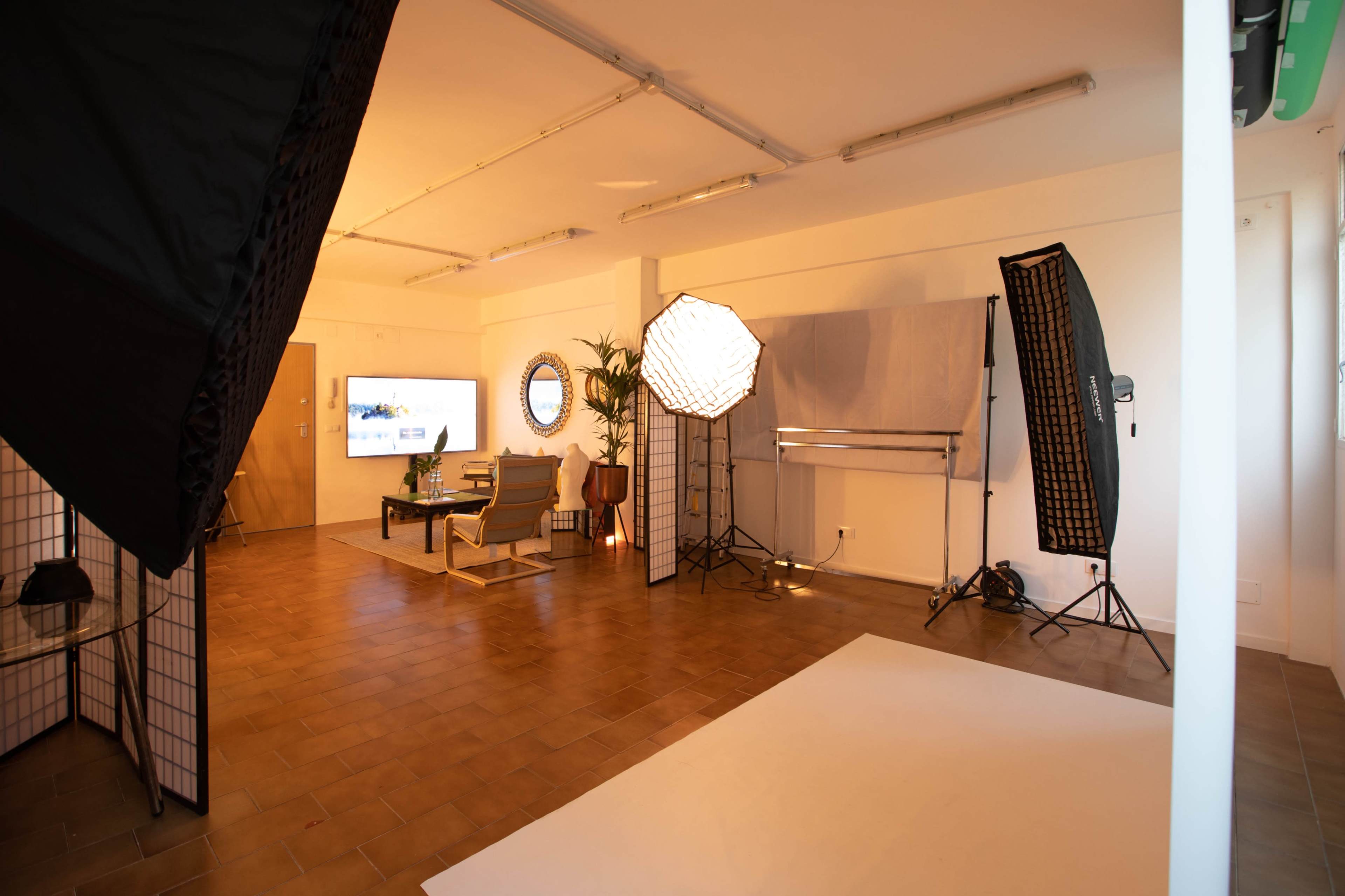 Espacio_16 Image in Las Acacias, Madrid, M