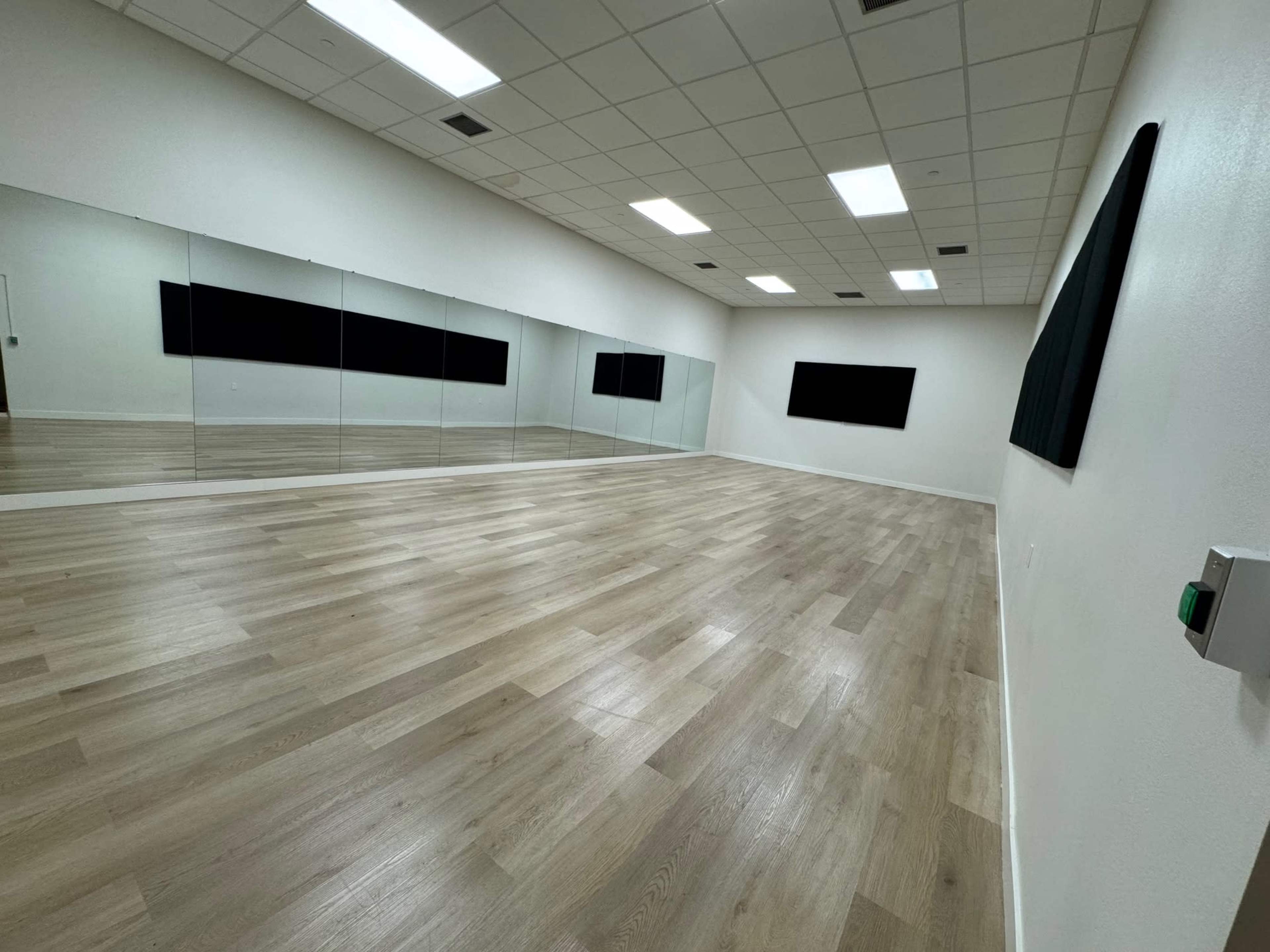 Private NoHo Arts District Dance Studio Image in North Hollywood, North Hollywood, CA