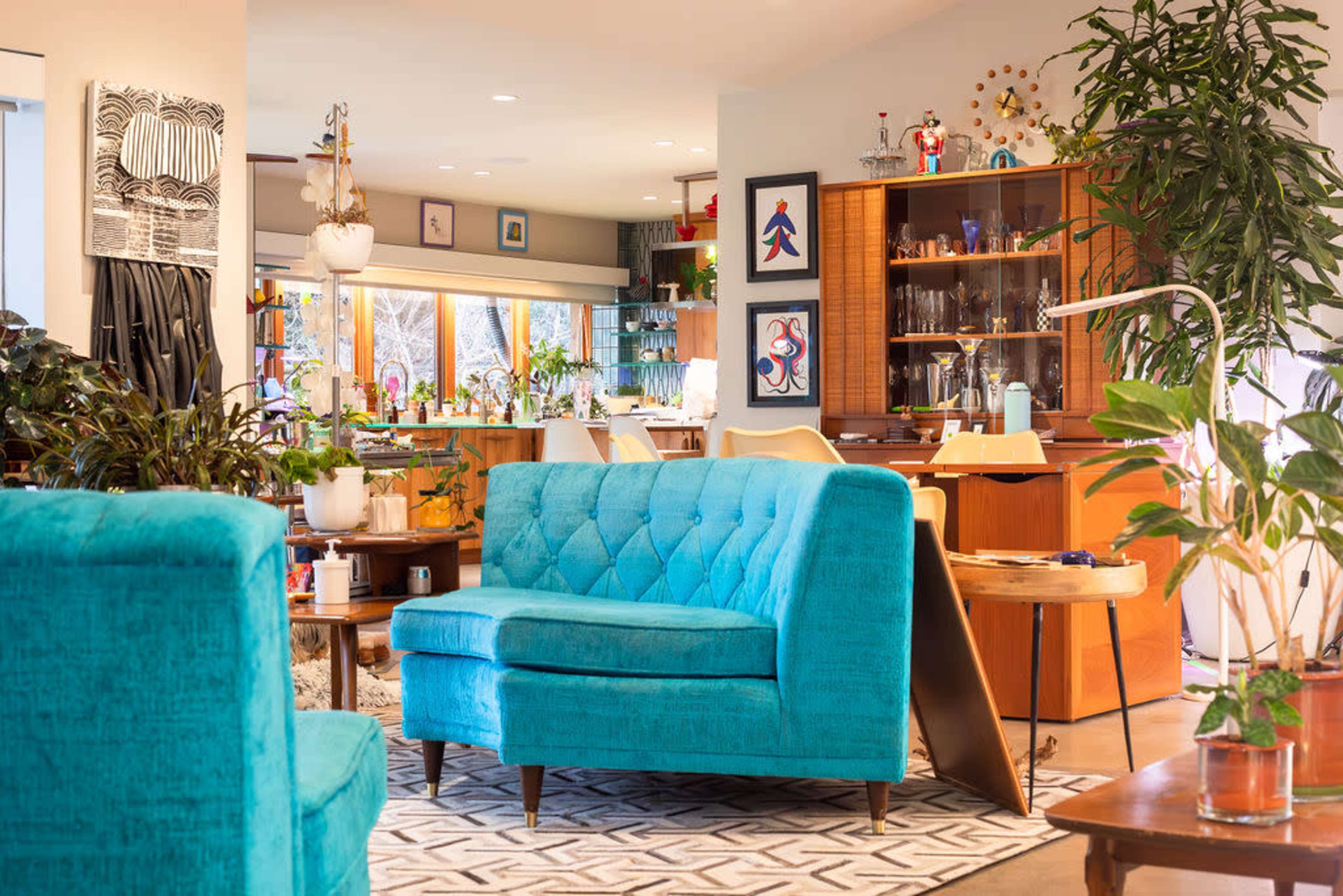 Mid-Mod Meets Urban Oasis: A Creative Space for Photo Shoots, Podcasts, Meetings, and More Image in Harvey Park, Denver, CO