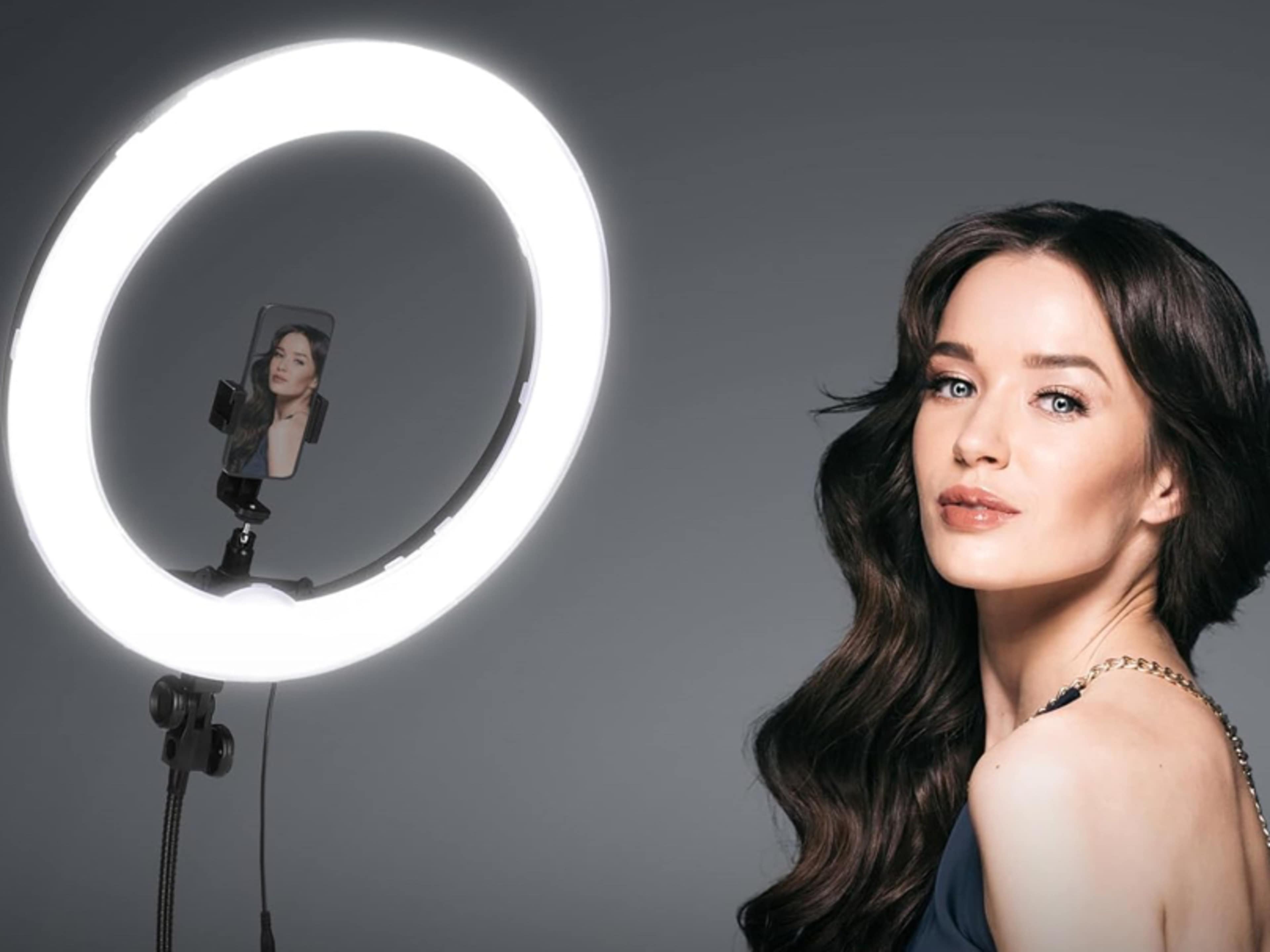 NEEWER 18” 55W 5600K Professional Ring Light