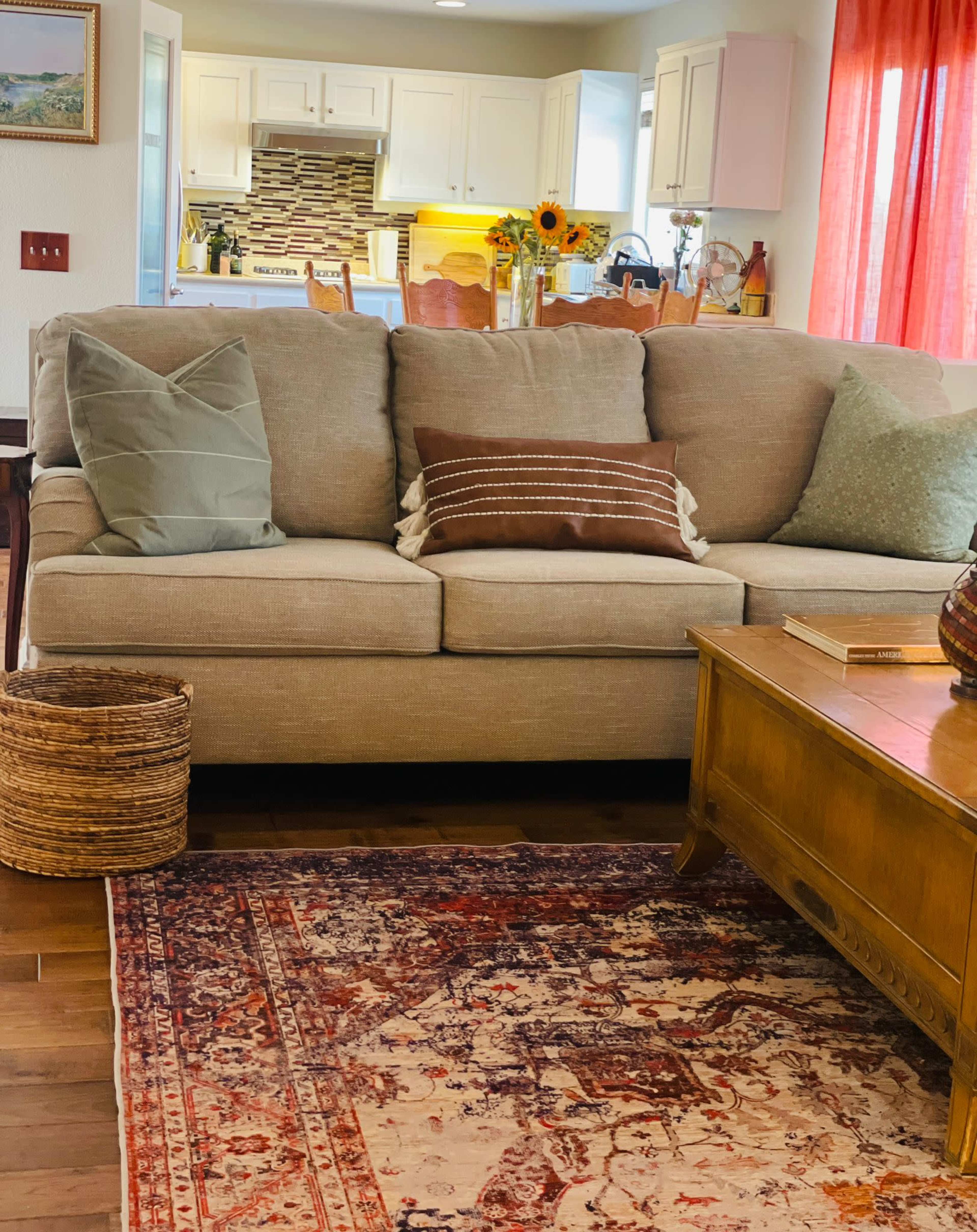 peaceful 4bd house near wineries unique interior design Image in , menifee, CA