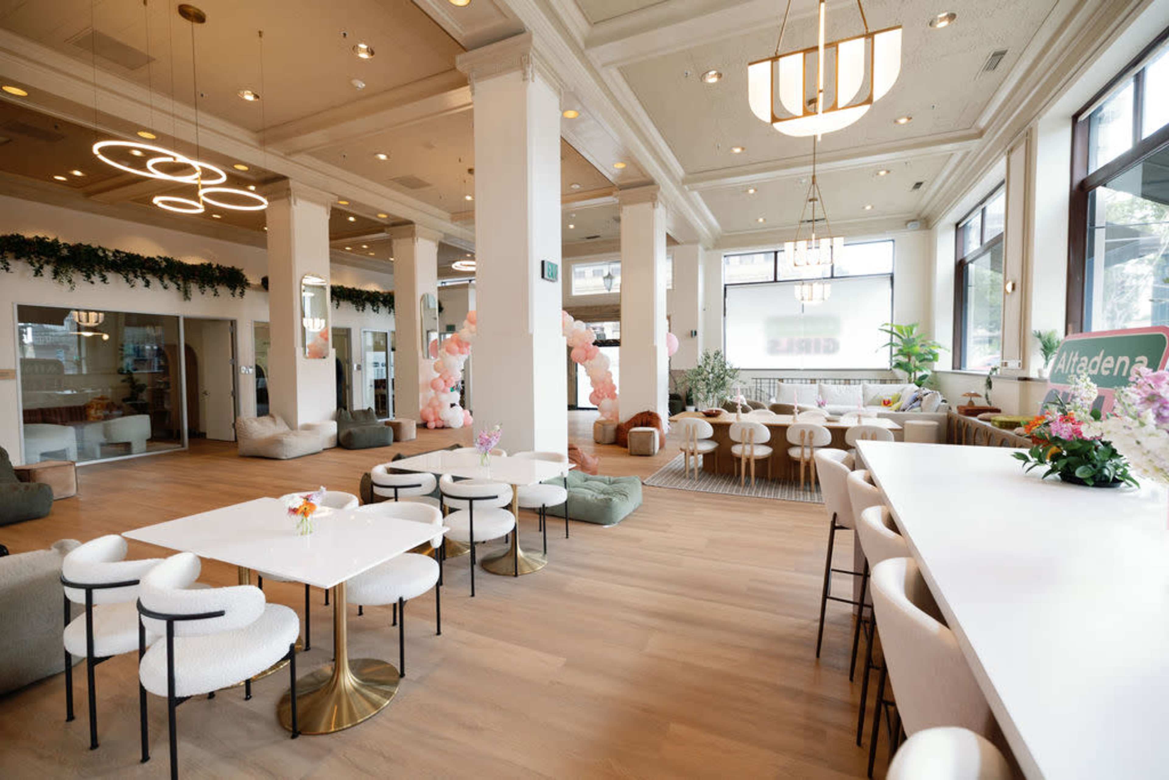 Historic Bank Turned Upscale Airy Event Space Image in Pasadena, Pasadena, CA