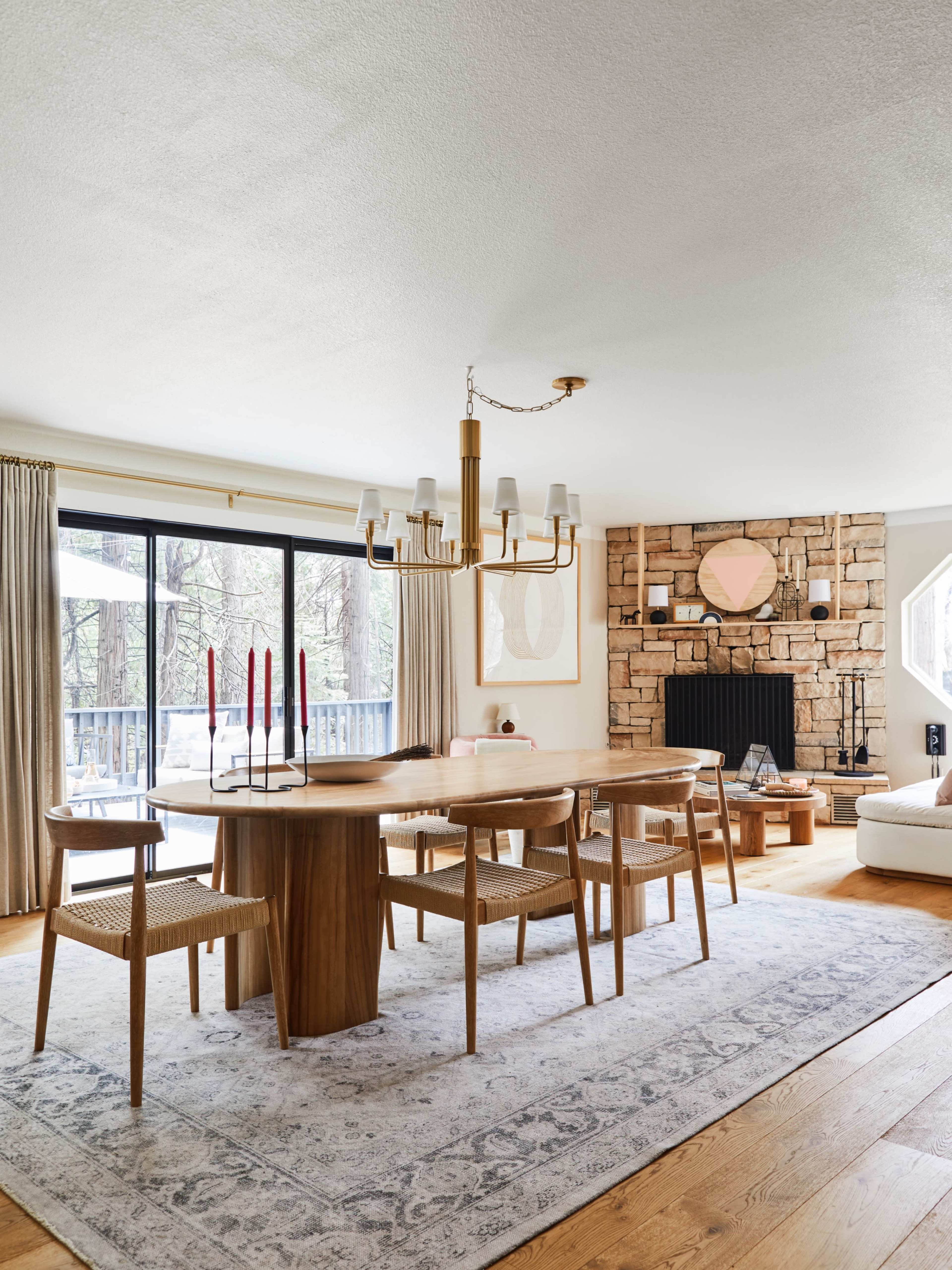 Modern Meets Traditional Country House Image in Fish Camp, Fish Camp, CA