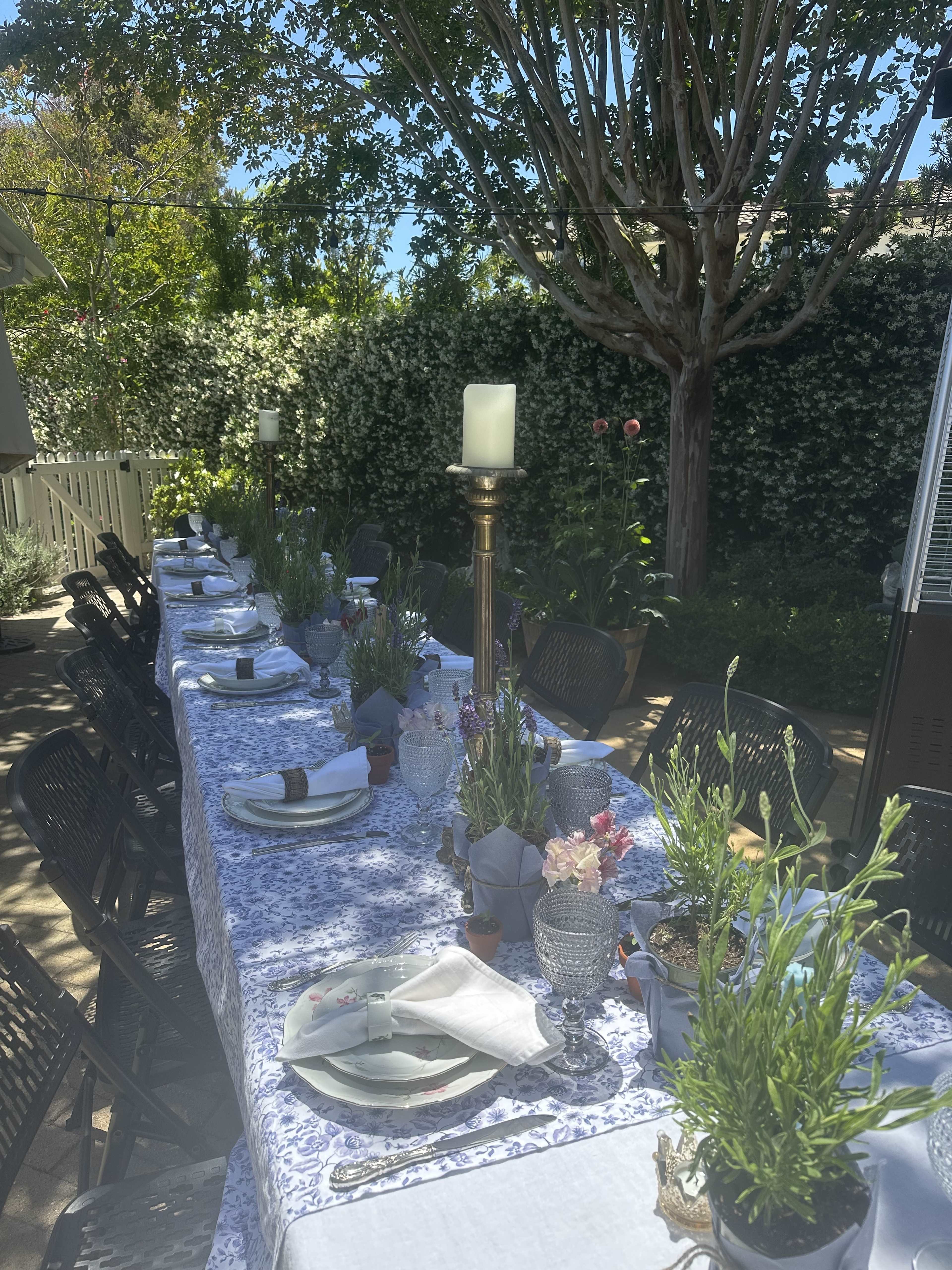 Garden Dining Image in Huntington Beach, Huntington Beach, CA