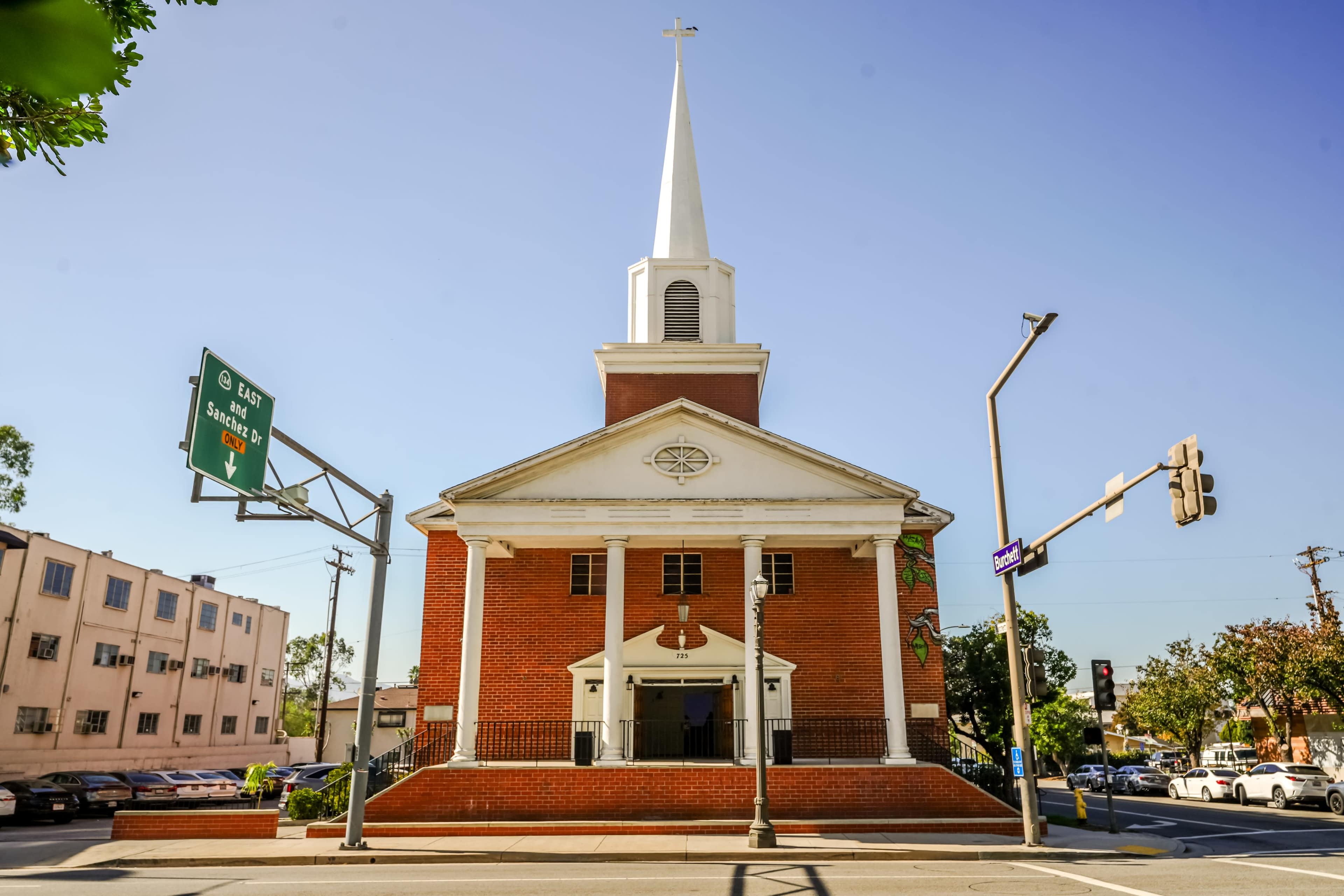 Beautiful Historic Brick Church in Glendale — Sanctuary, Stage, Classrooms & Parking Image in Fremont Park, Glendale, CA